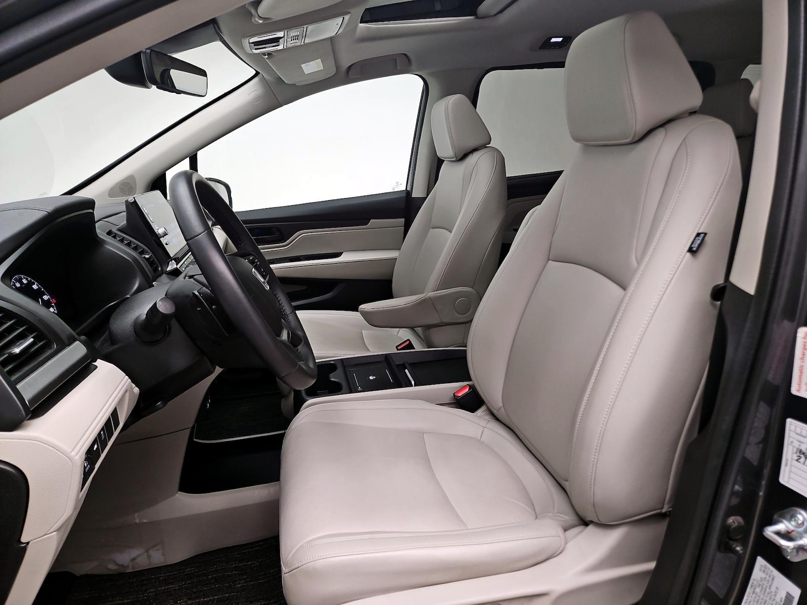 2025 Honda Odyssey EX-L - Photo 12