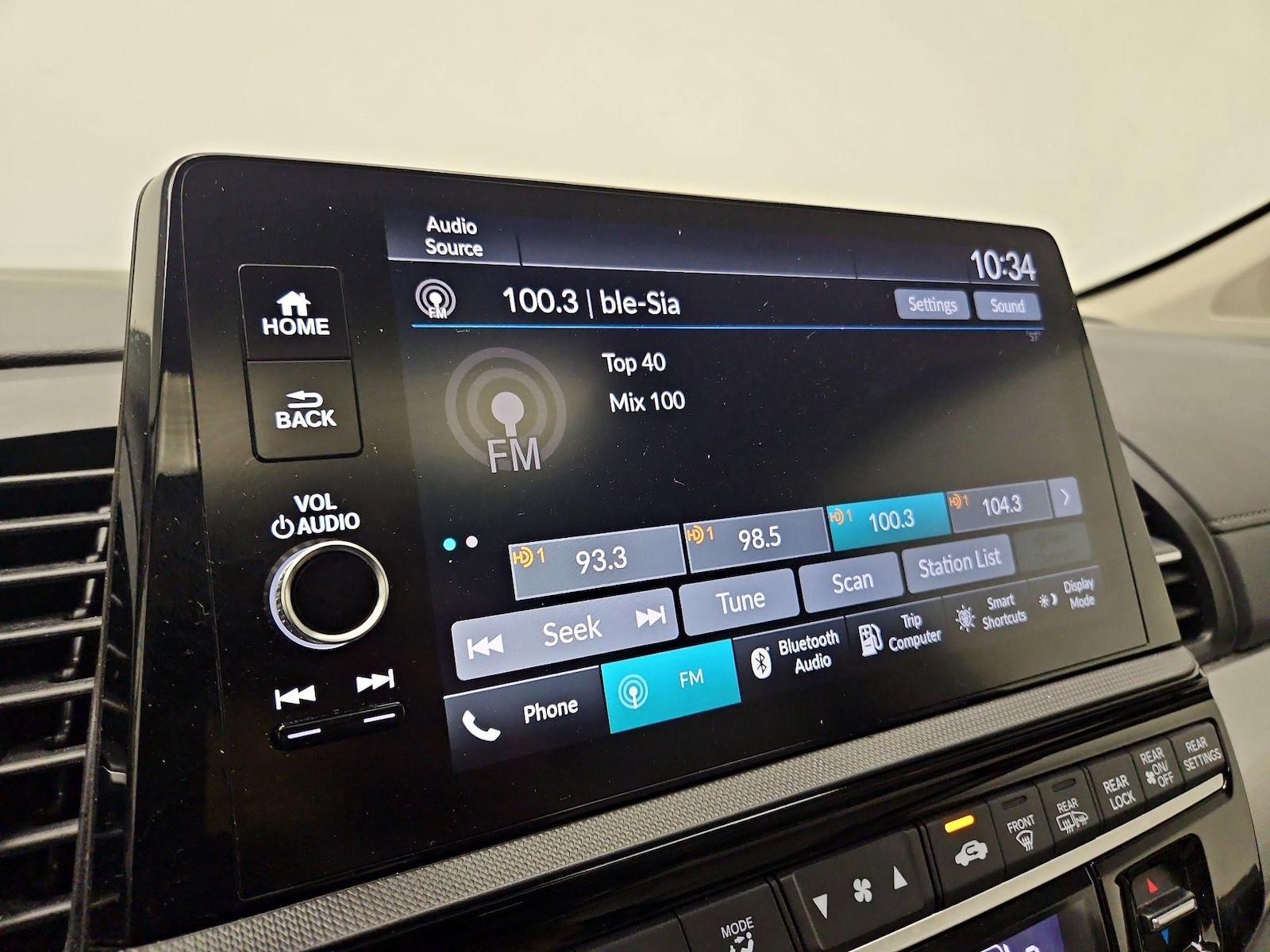 2025 Honda Odyssey EX-L - Photo 16