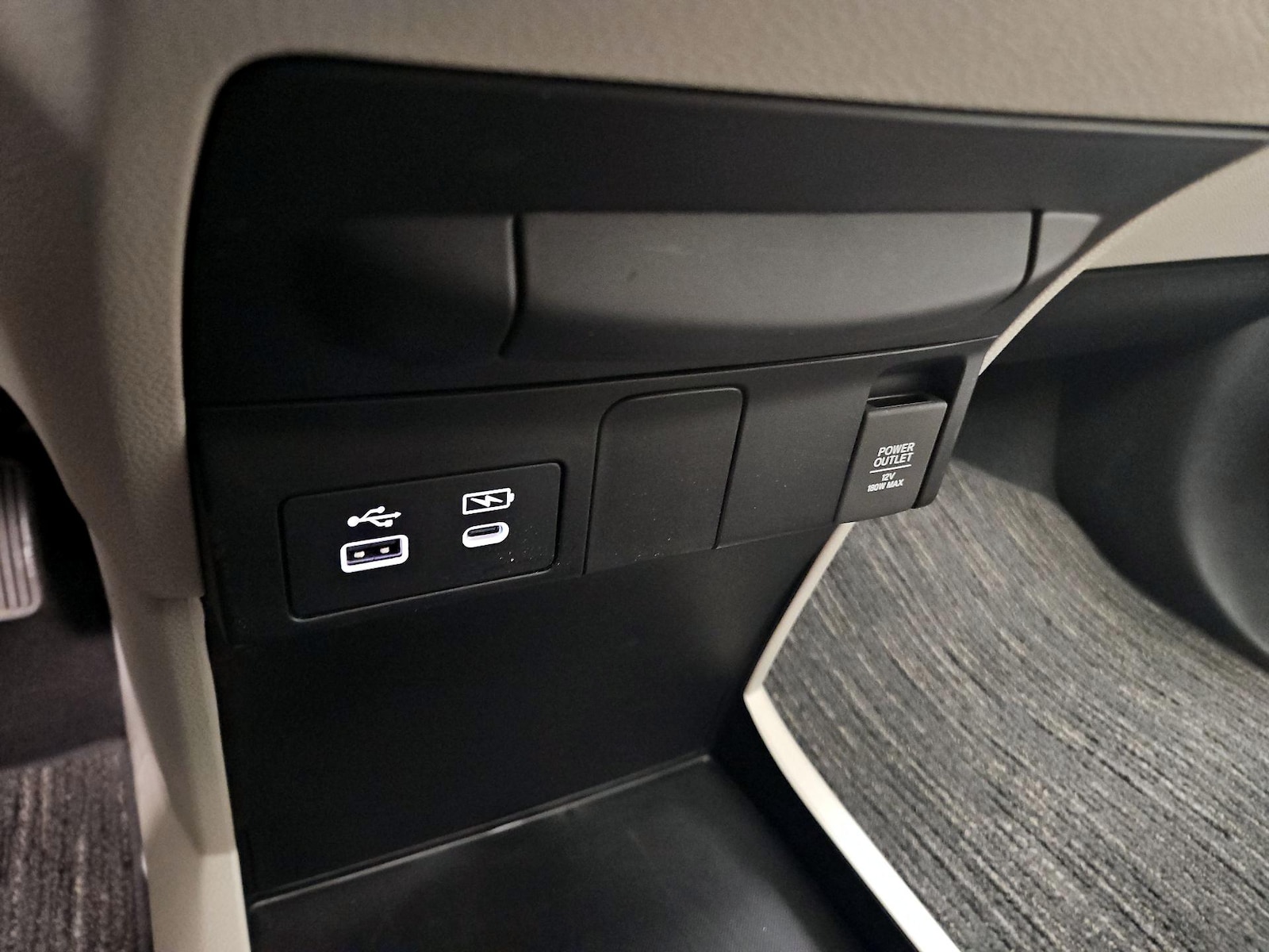2025 Honda Odyssey EX-L - Photo 19