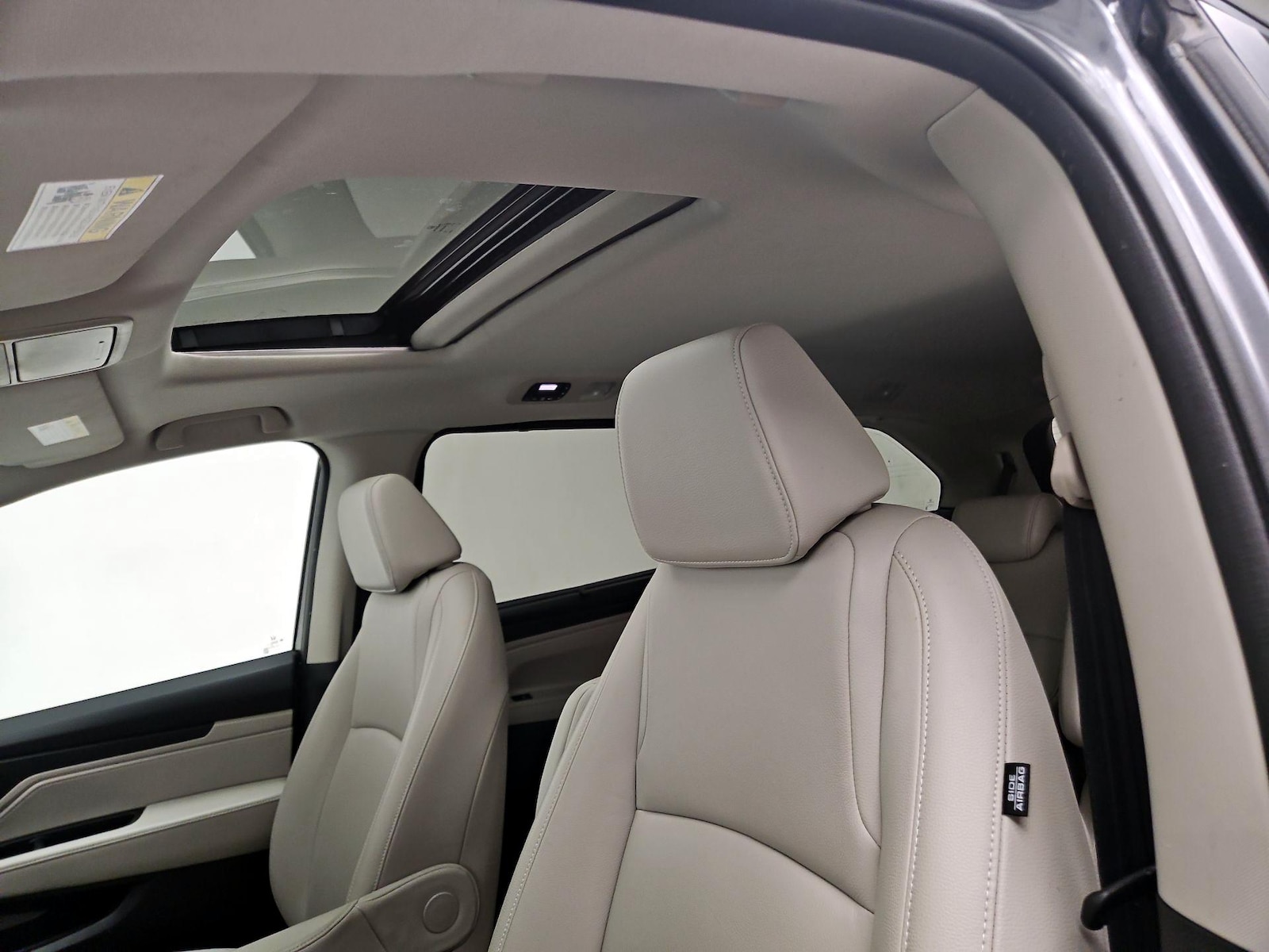 2025 Honda Odyssey EX-L - Photo 20