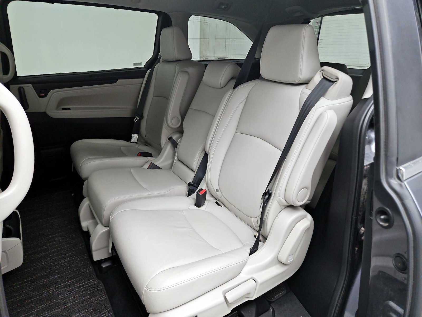2025 Honda Odyssey EX-L - Photo 21