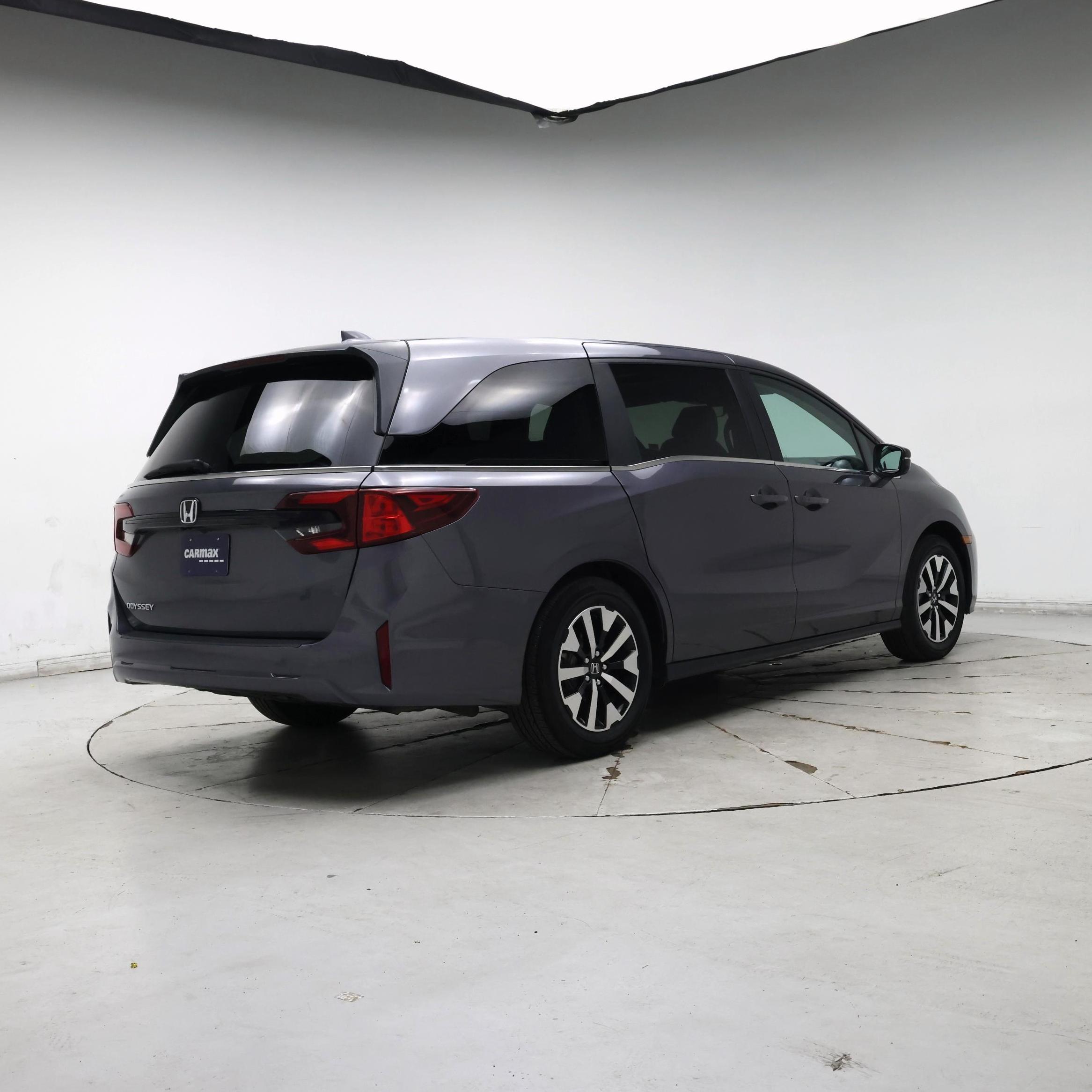 Thumbnail: 2025 Honda Odyssey - 8