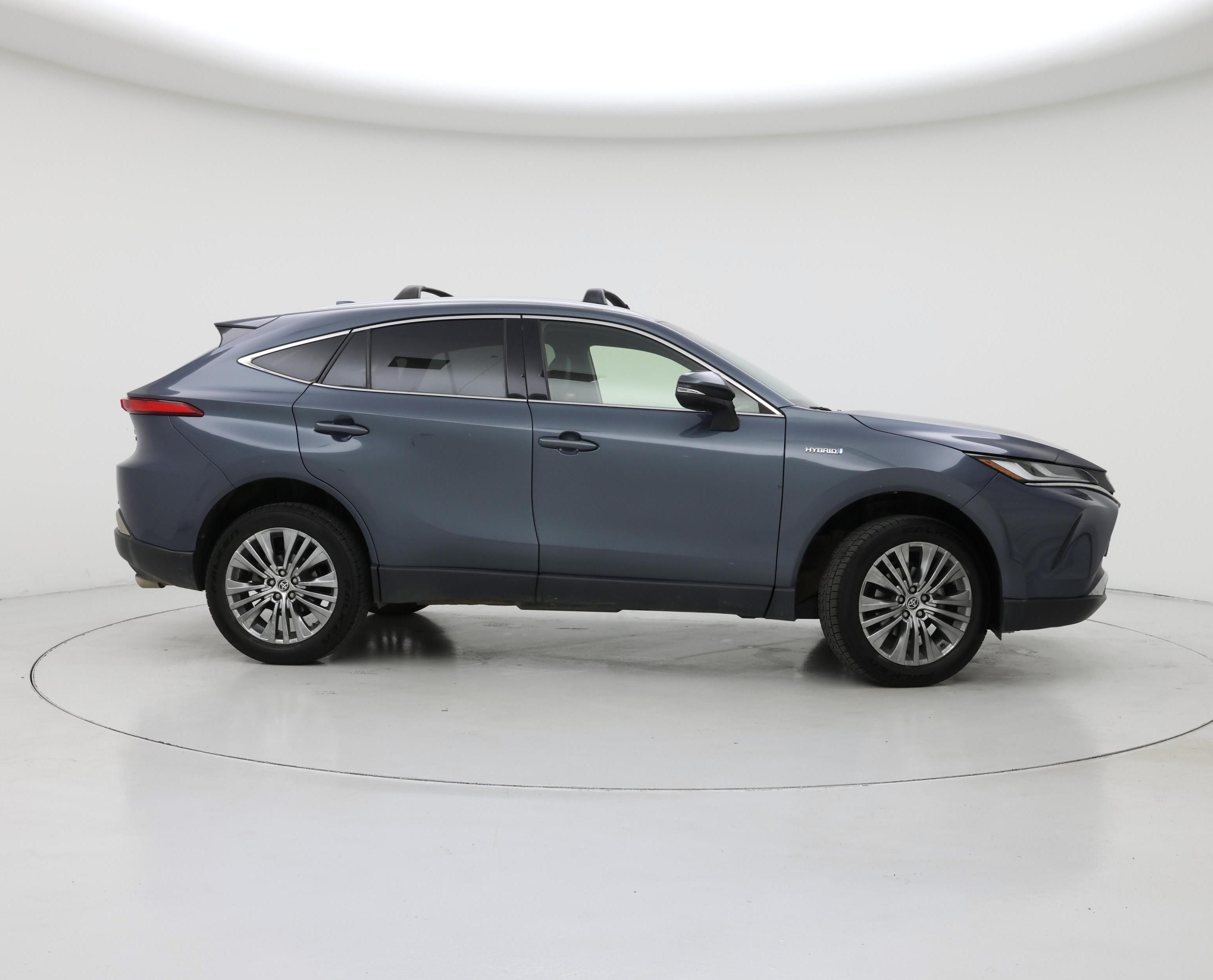 Thumbnail: 2021 Toyota Venza - 7