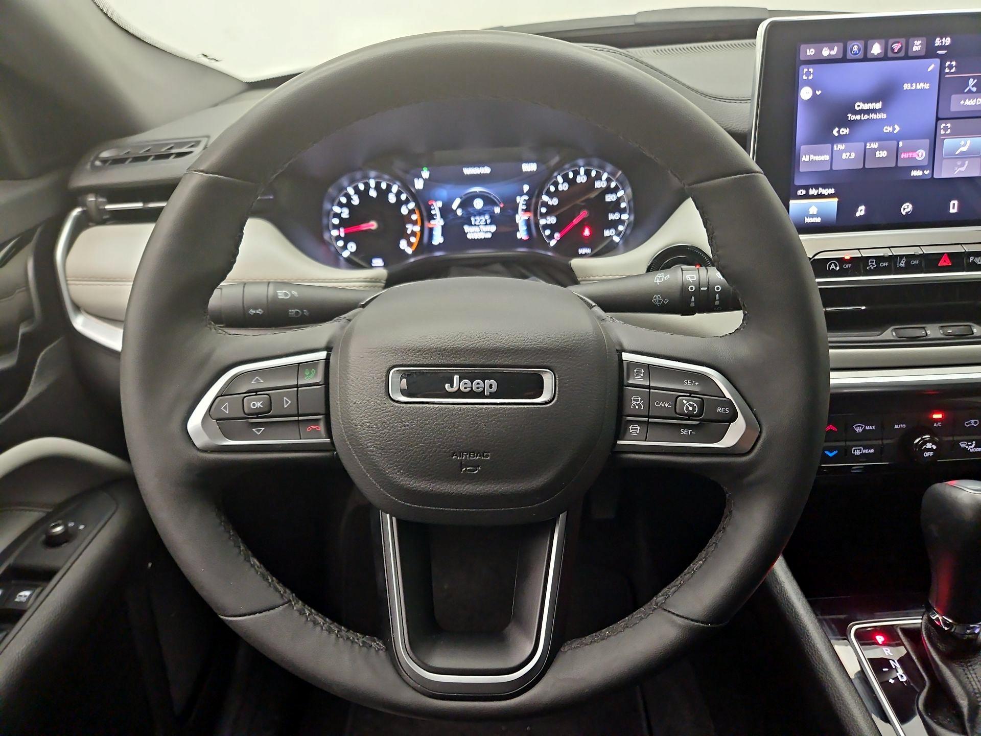 Thumbnail: 2025 Jeep Compass - 10