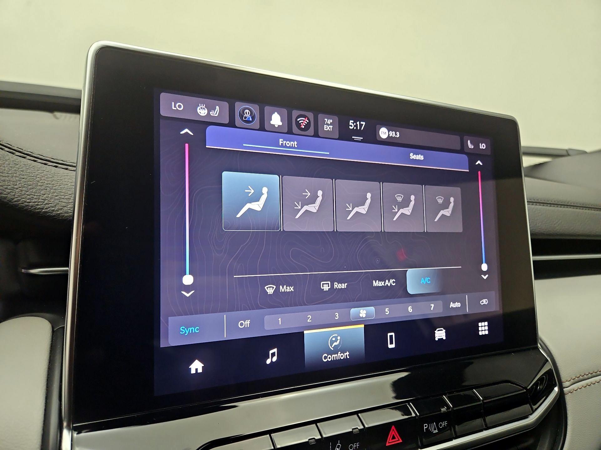 Thumbnail: 2025 Jeep Compass - 16
