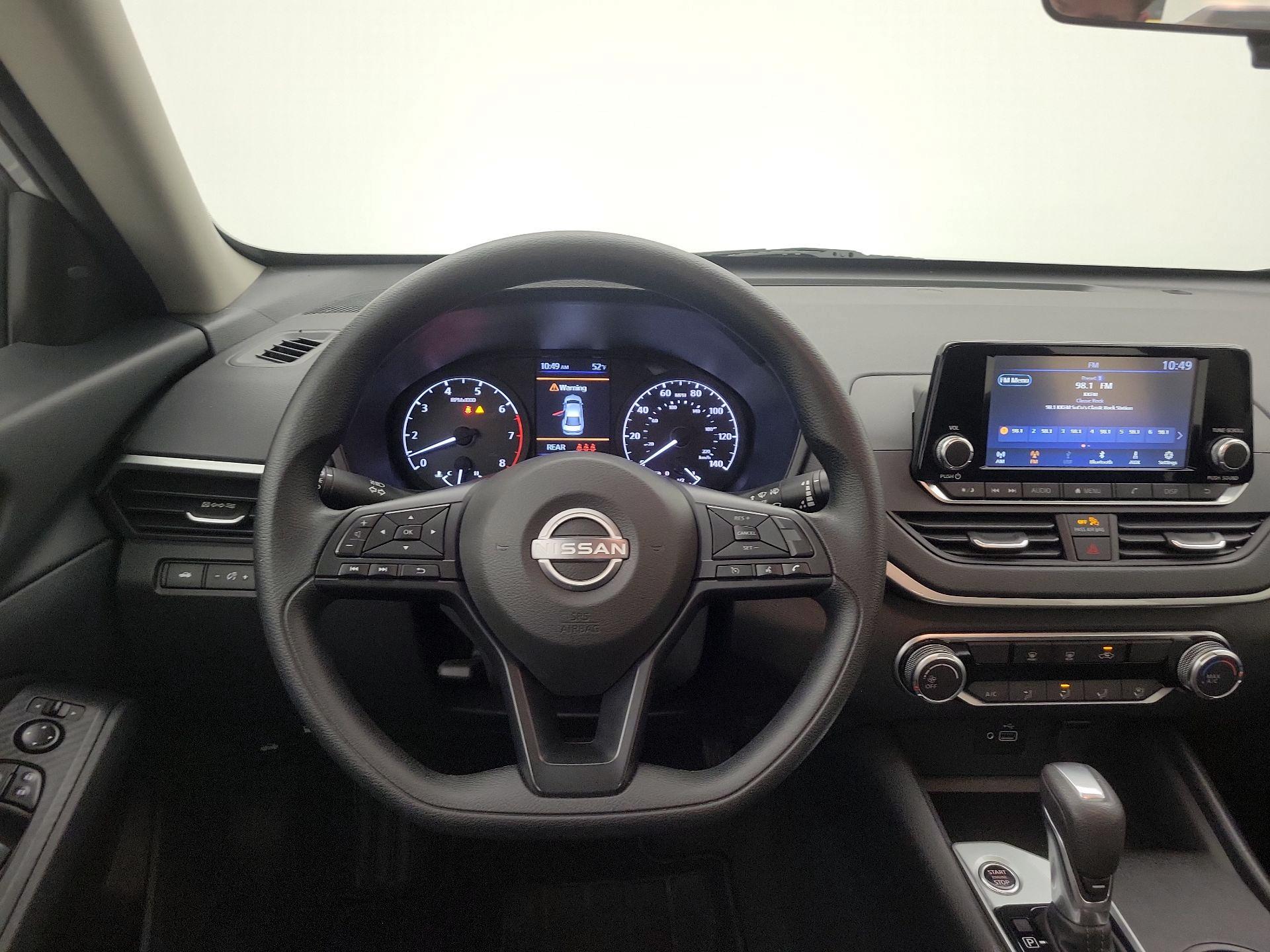 Thumbnail: 2024 Nissan Altima - 10