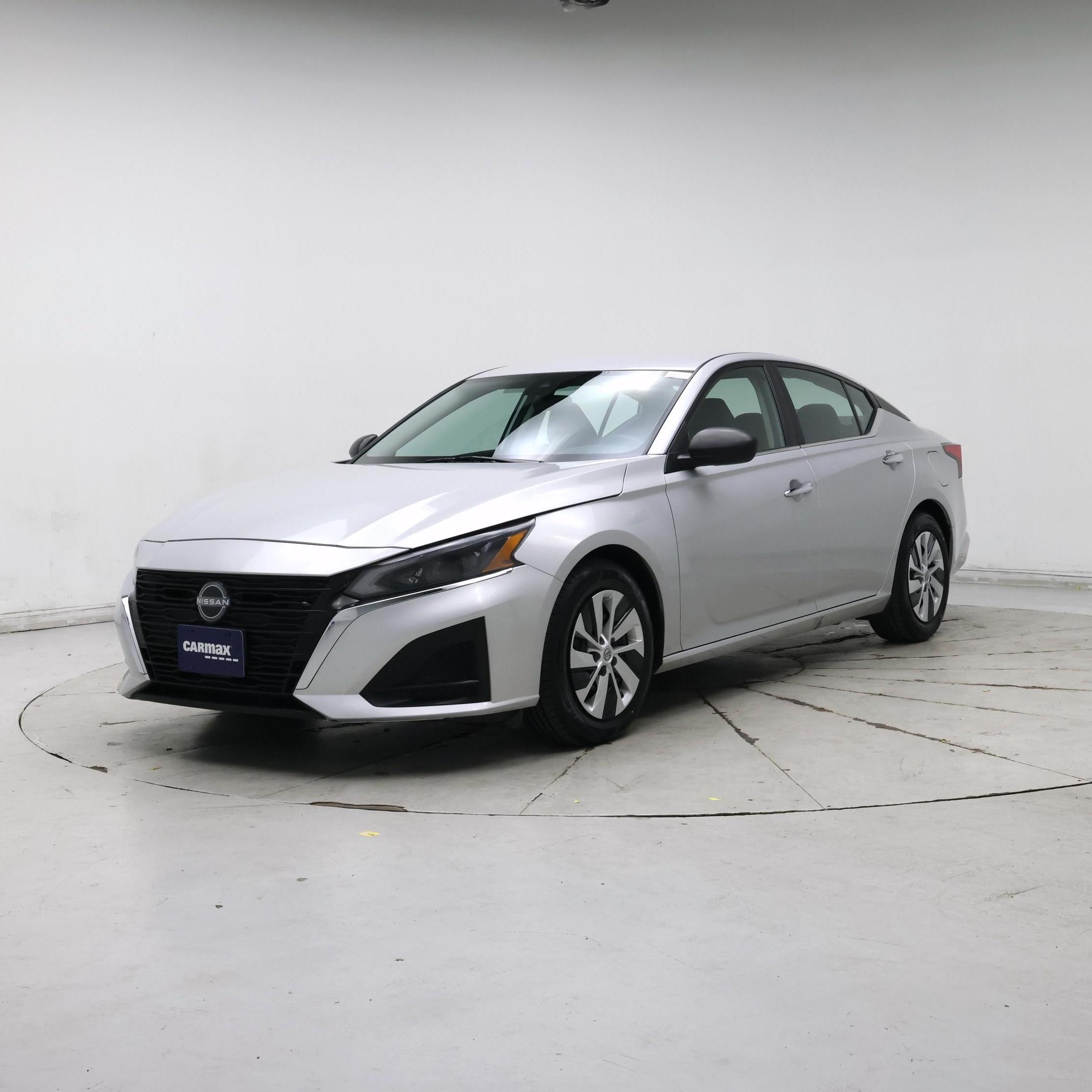 Thumbnail: 2024 Nissan Altima - 4