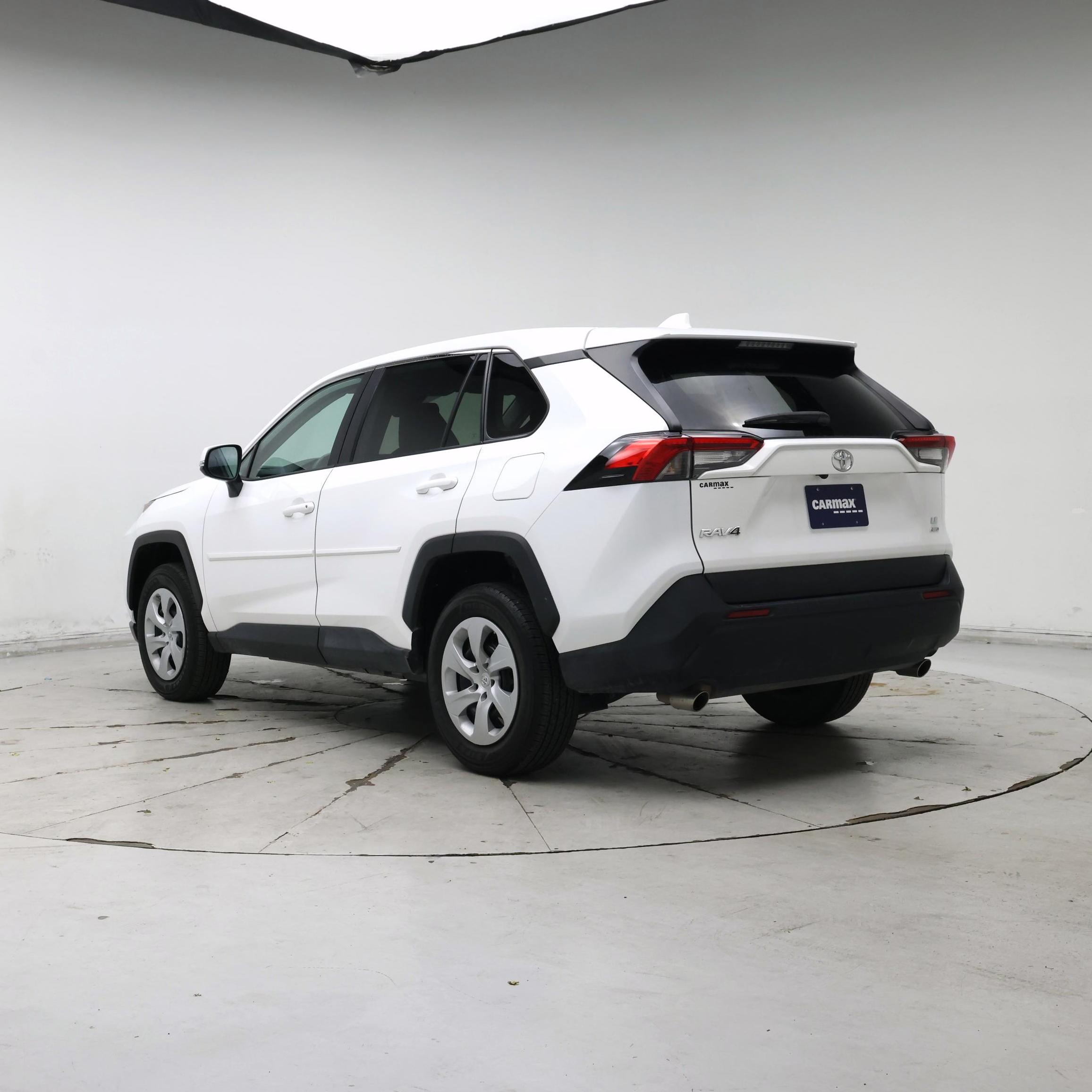 Thumbnail: 2024 Toyota RAV4 - 2