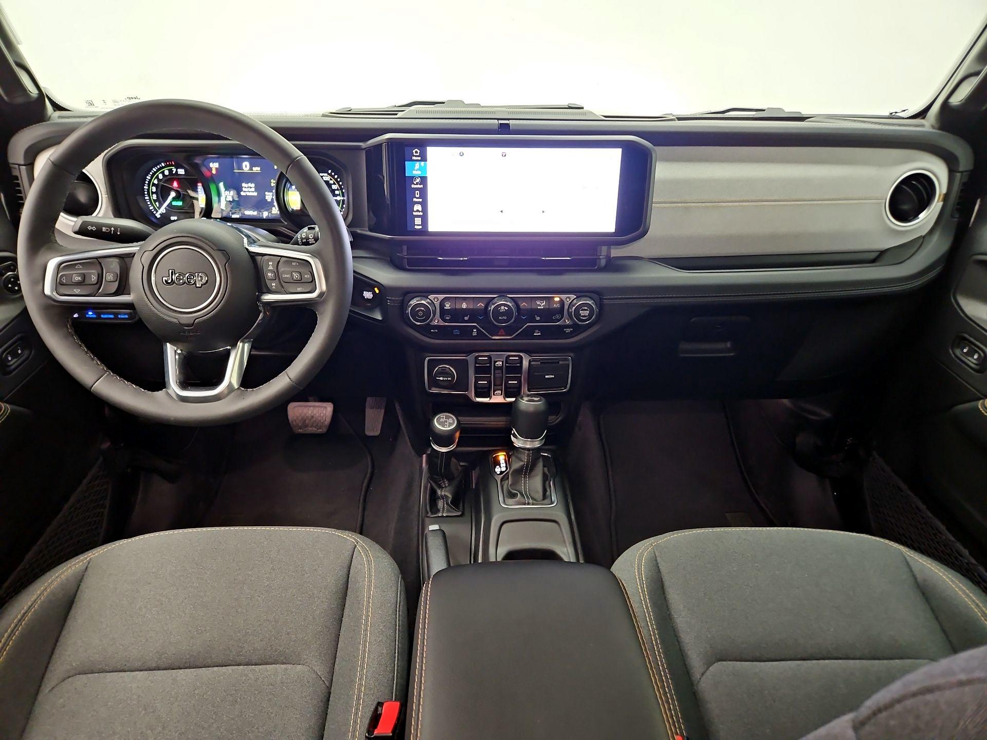 Thumbnail: 2025 Jeep Wrangler - 9