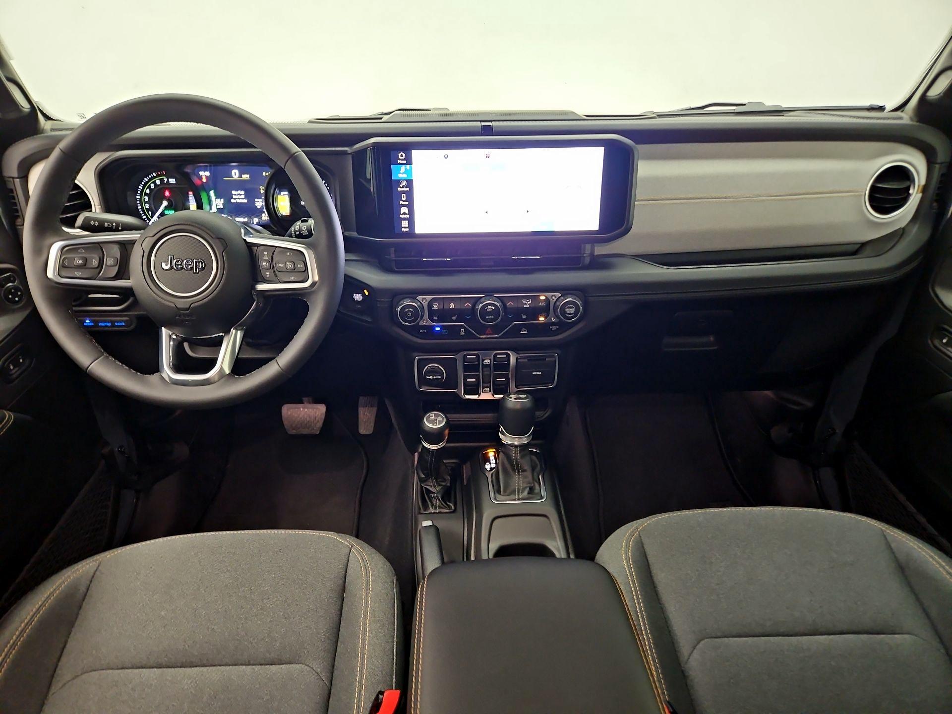 Thumbnail: 2025 Jeep Wrangler - 9