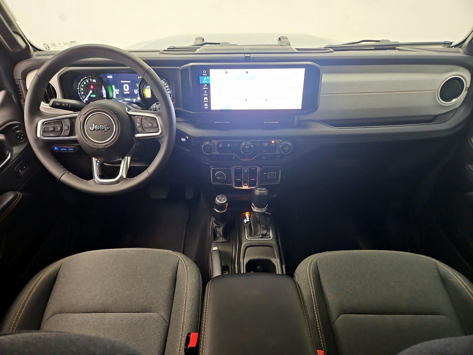 Thumbnail: 2025 Jeep Wrangler - 9