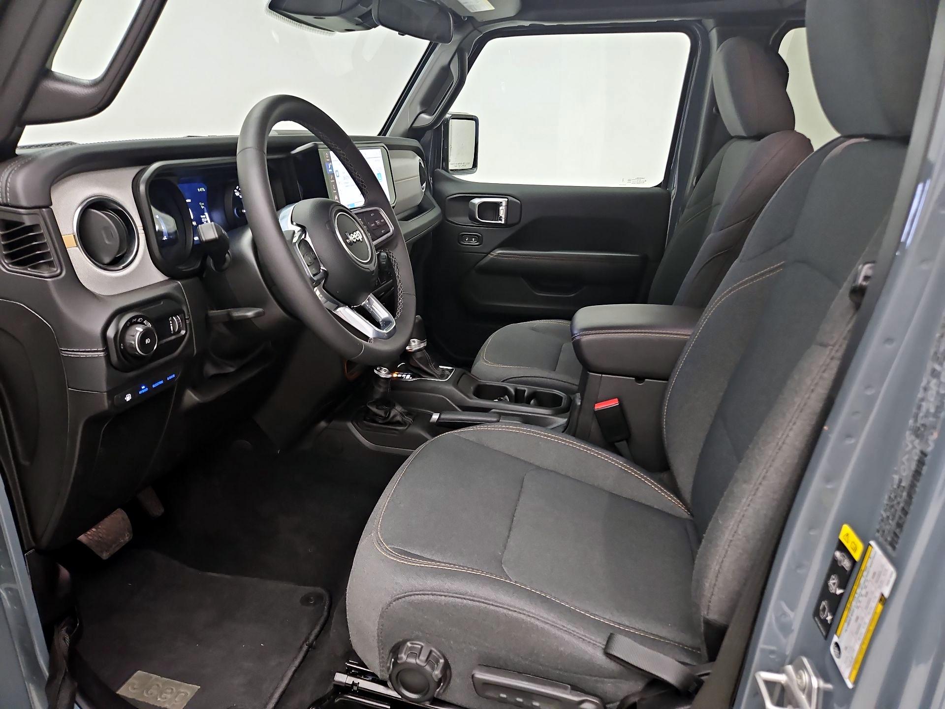 Thumbnail: 2025 Jeep Wrangler - 11