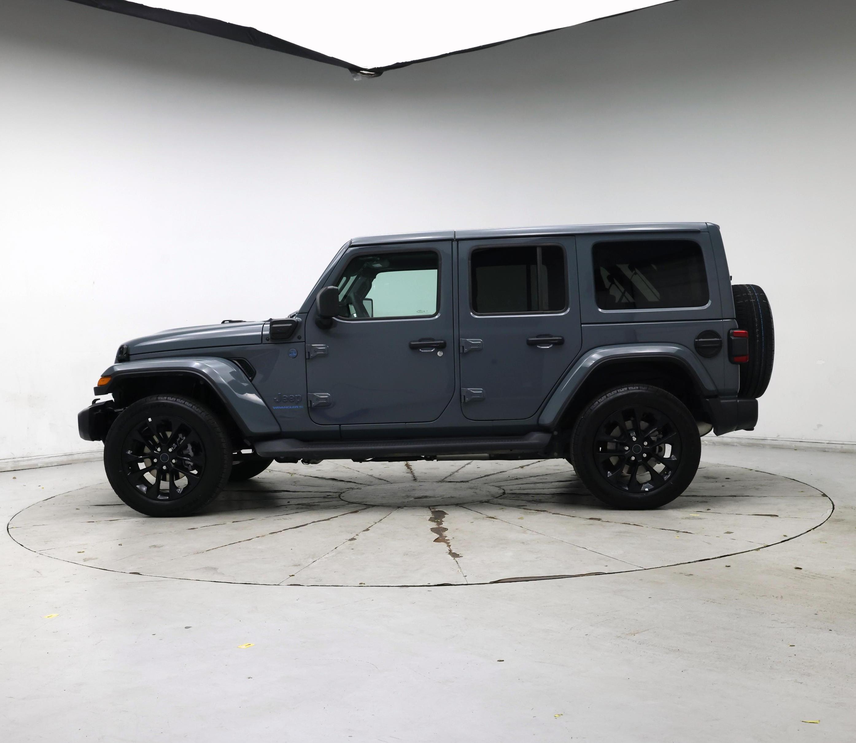 Thumbnail: 2025 Jeep Wrangler - 3