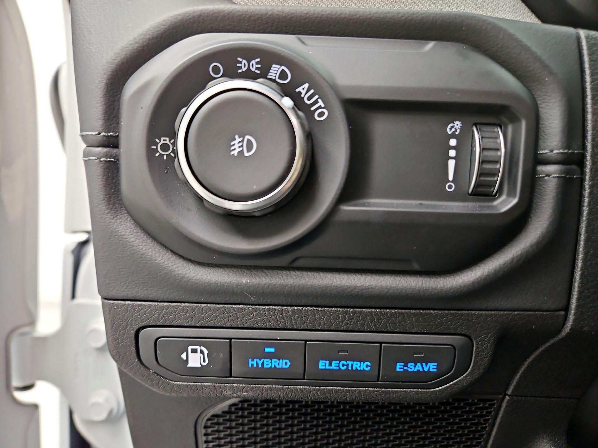 Thumbnail: 2025 Jeep Wrangler - 13