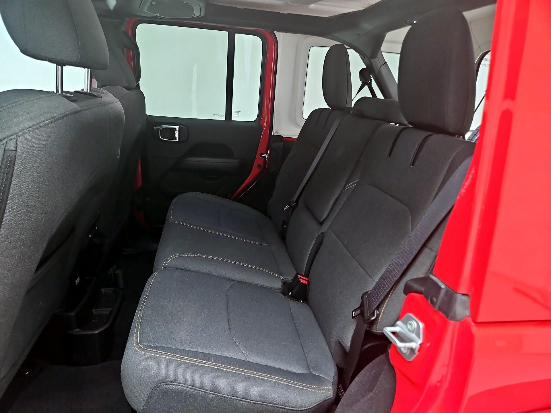Thumbnail: 2025 Jeep Wrangler - 19