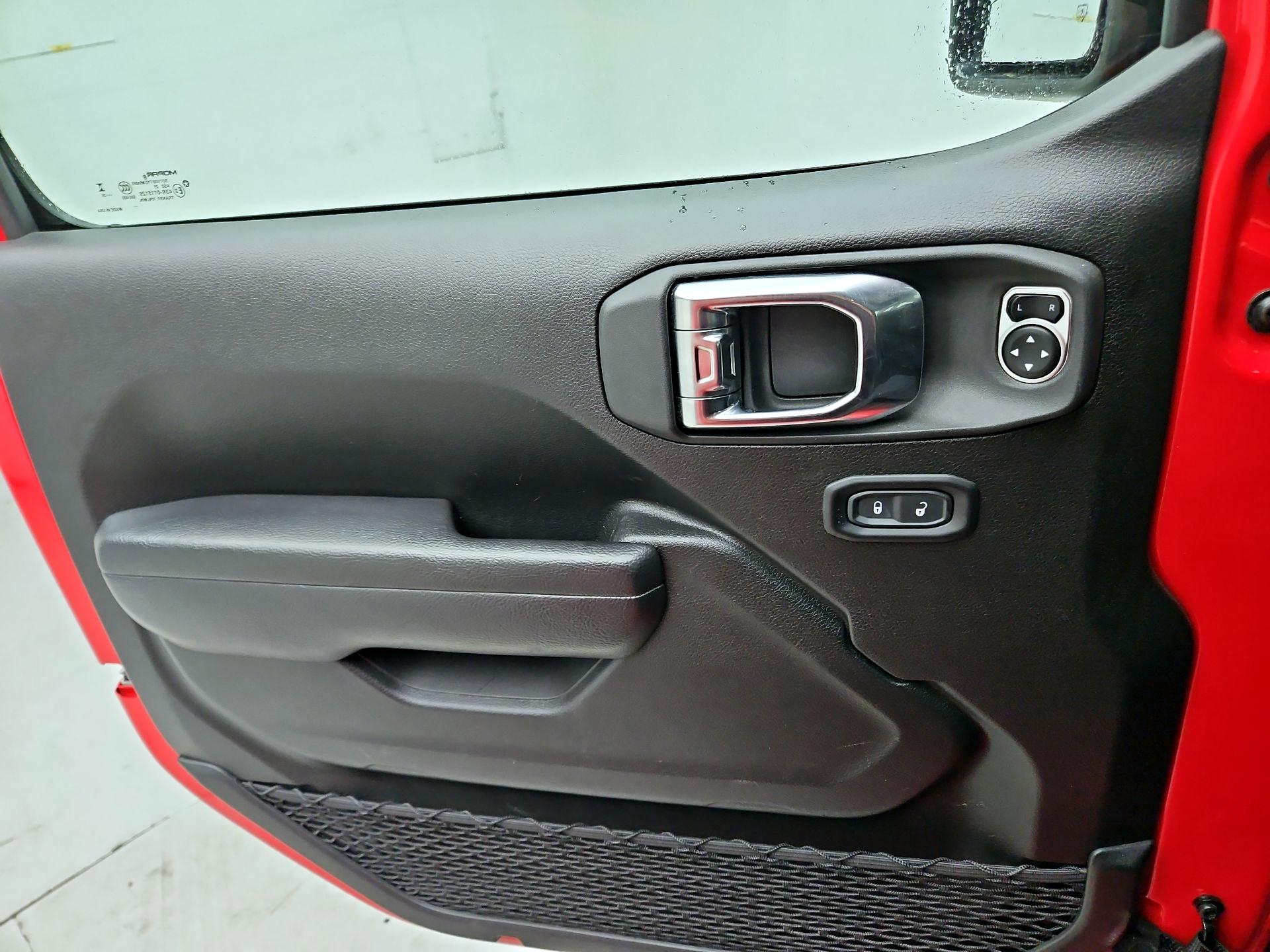 Thumbnail: 2025 Jeep Wrangler - 12