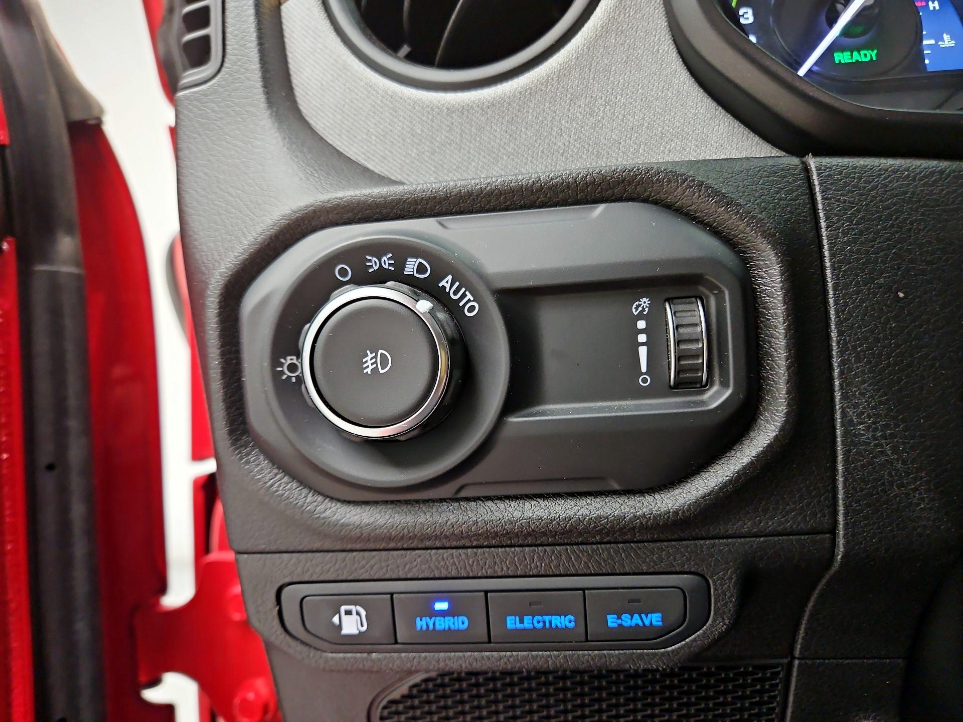 Thumbnail: 2025 Jeep Wrangler - 13