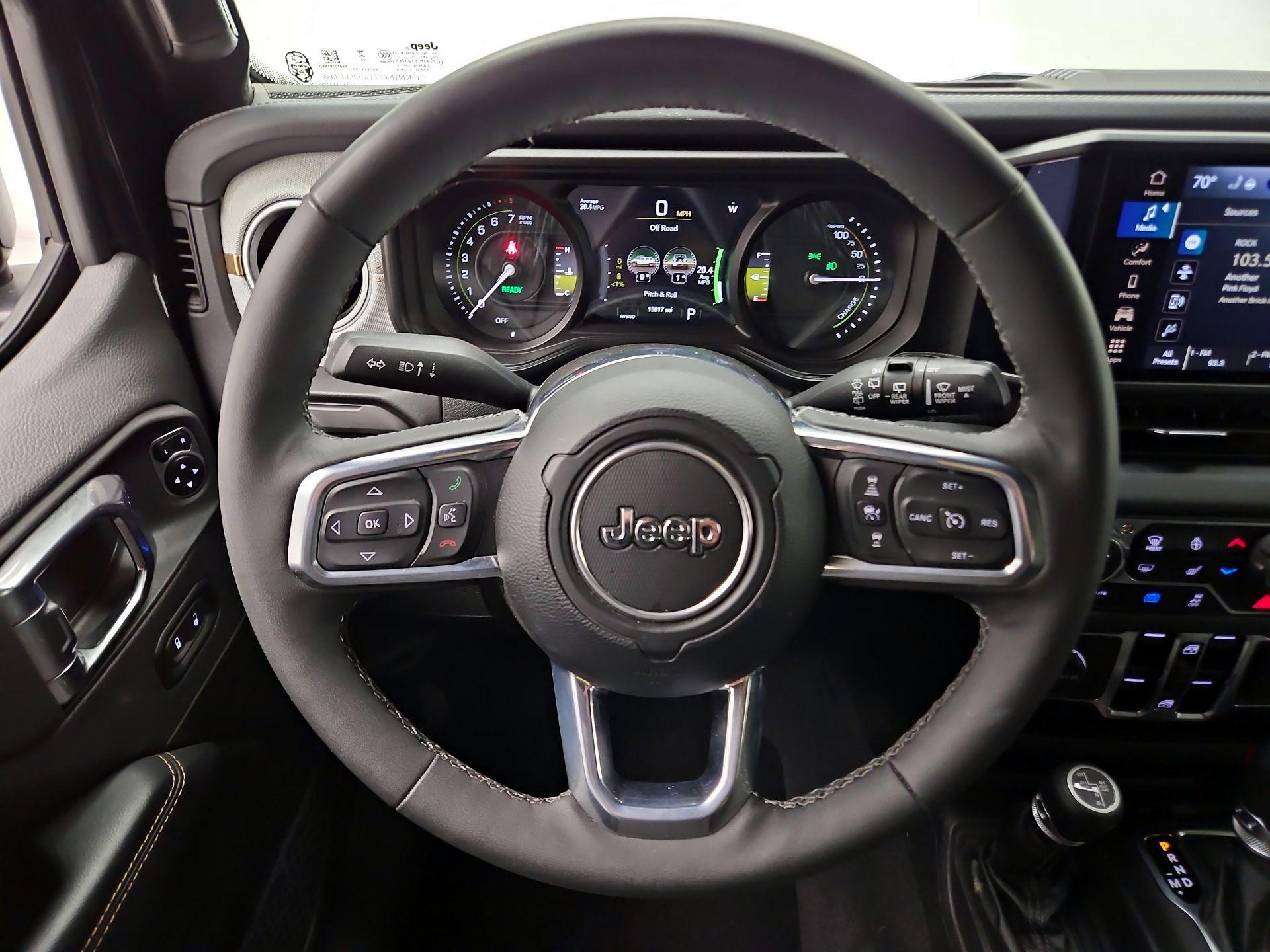 Thumbnail: 2025 Jeep Wrangler - 10