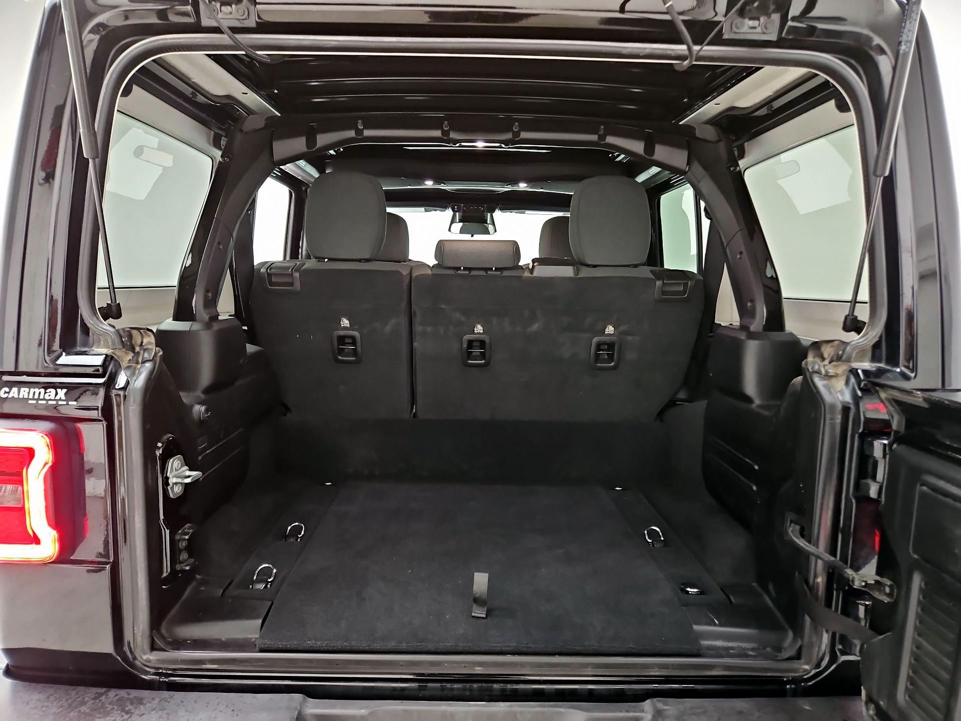 Thumbnail: 2025 Jeep Wrangler - 20