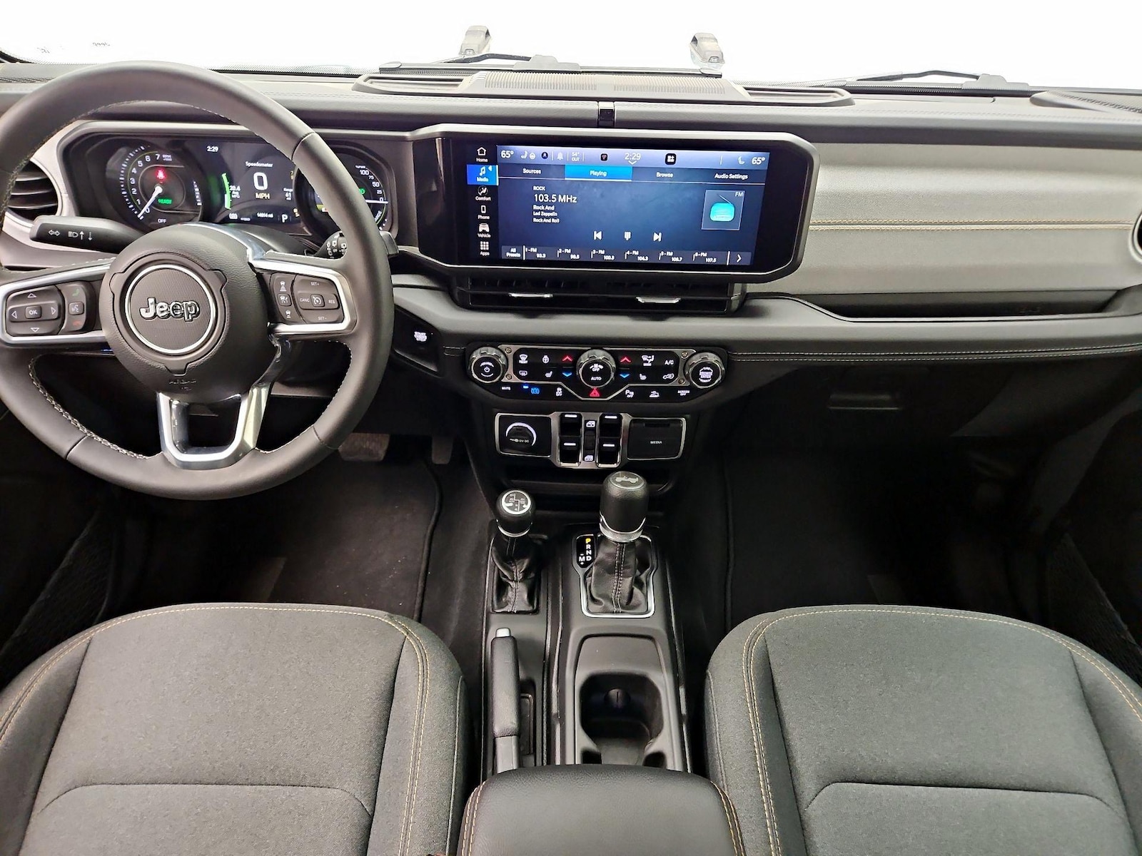 2025 Jeep Wrangler 4xe Sahara 4XE - Photo 10