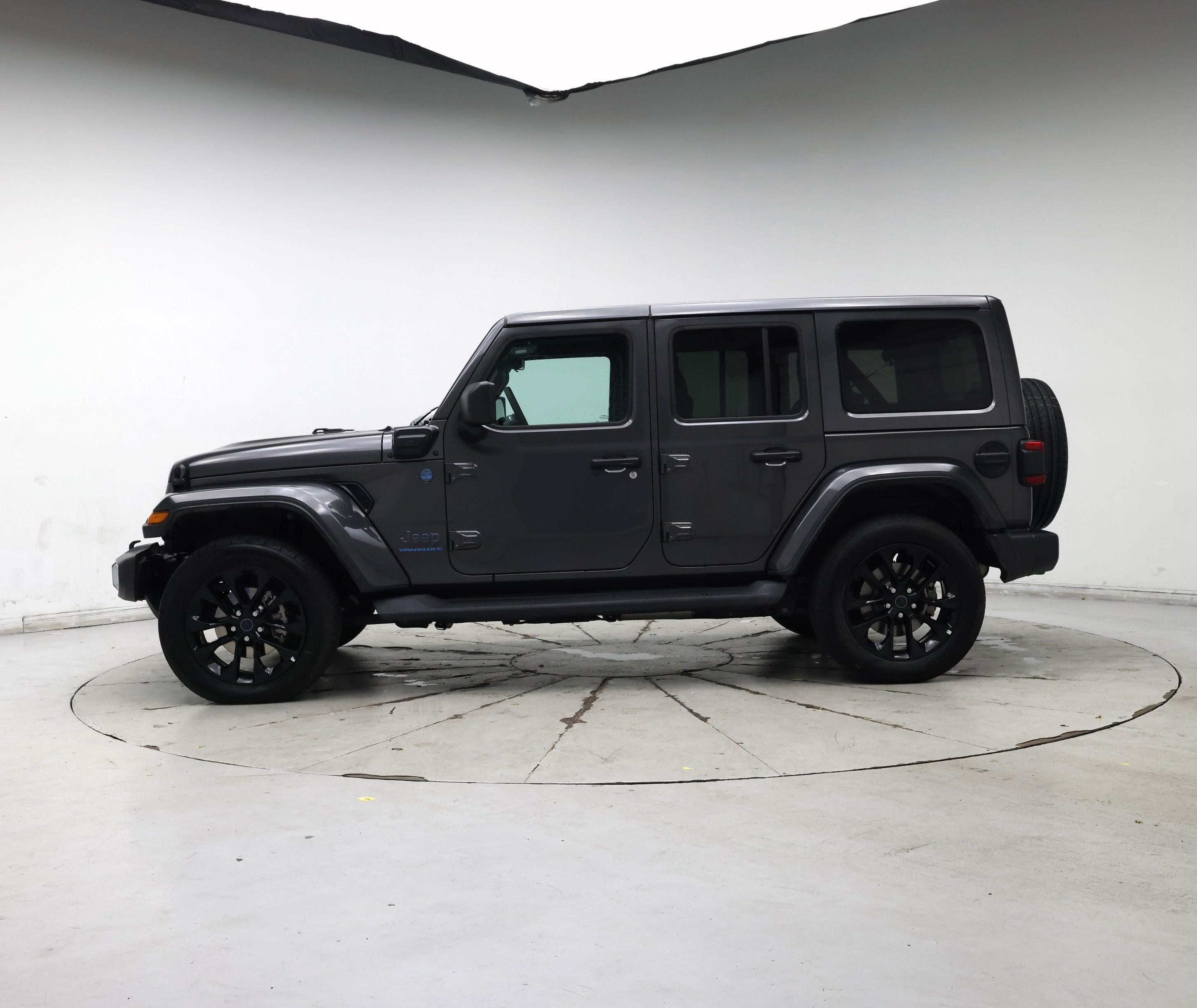 Thumbnail: 2025 Jeep Wrangler - 3