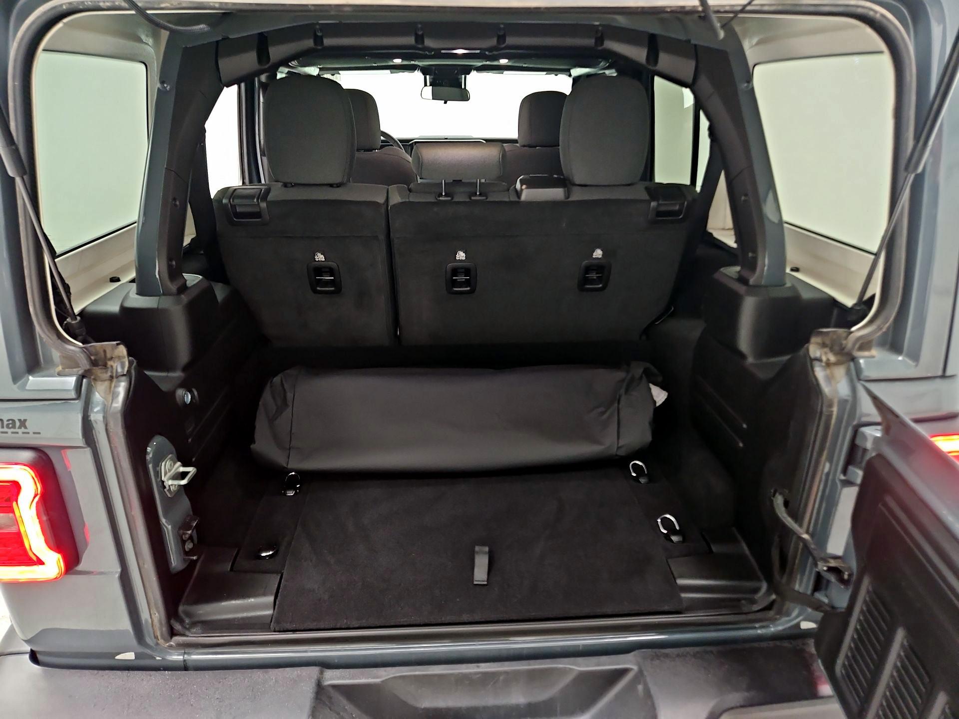 Thumbnail: 2025 Jeep Wrangler - 20