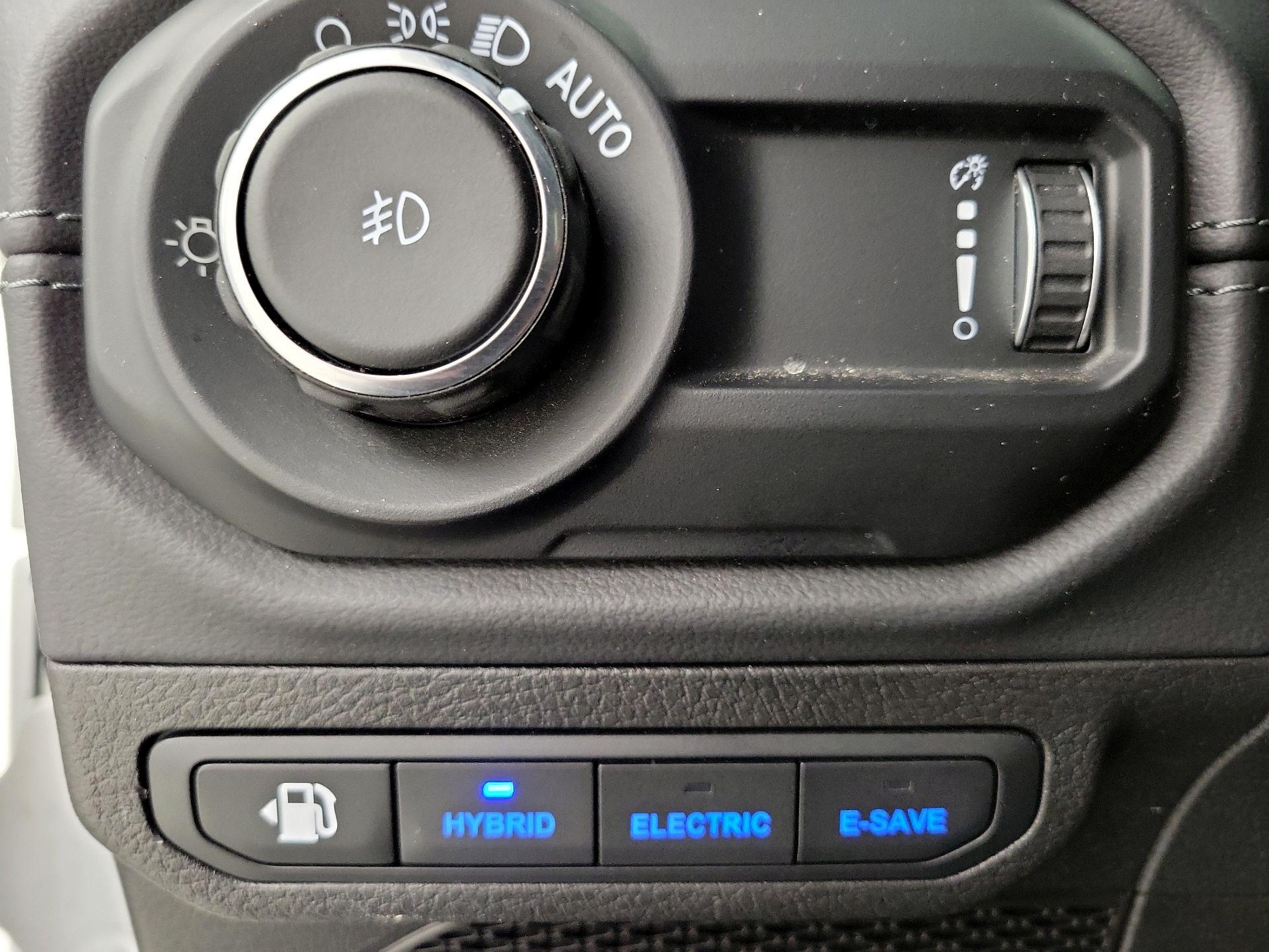 Thumbnail: 2025 Jeep Wrangler - 13