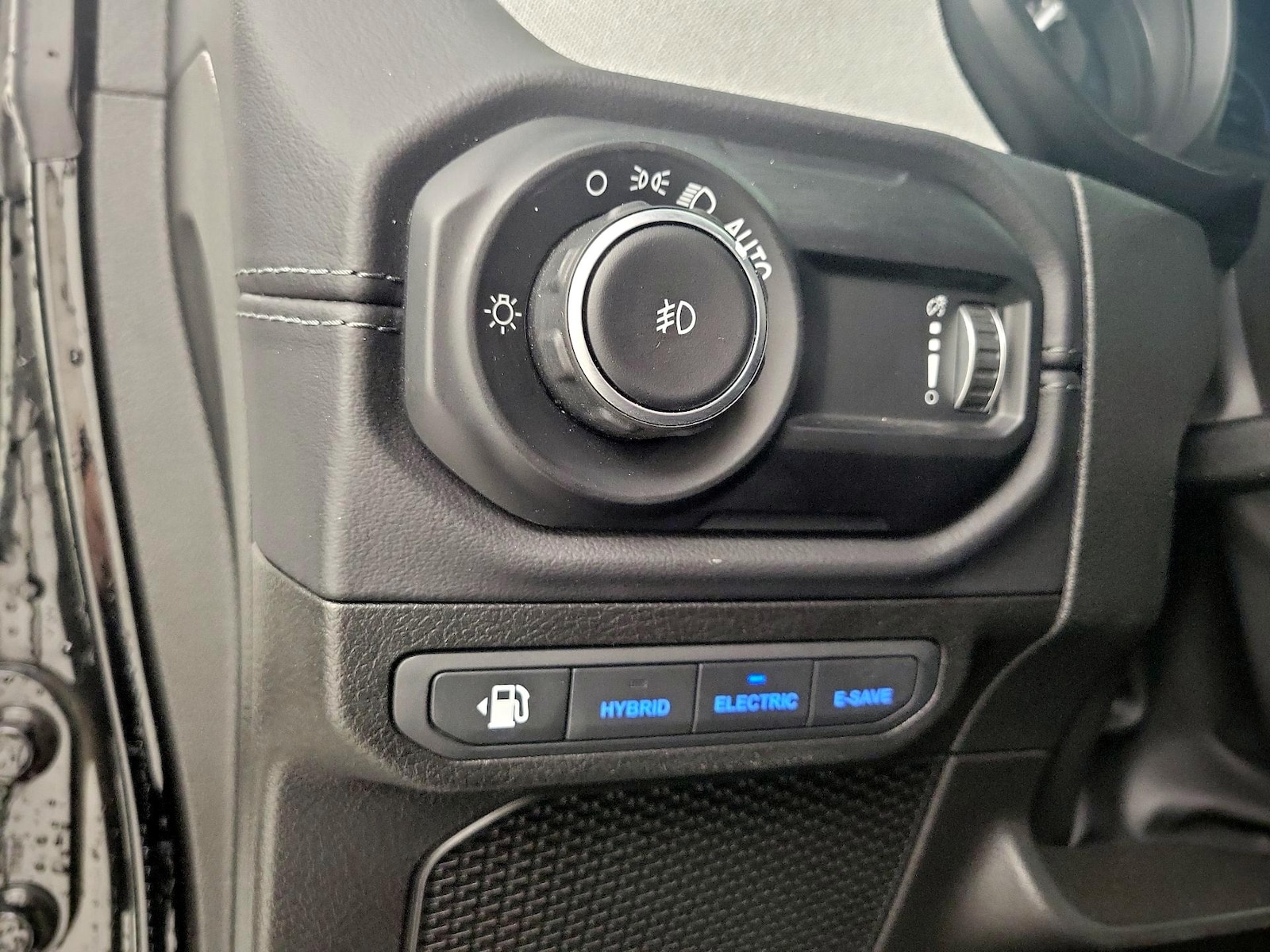 2025 Jeep Wrangler 4xe Sahara 4XE - Photo 14