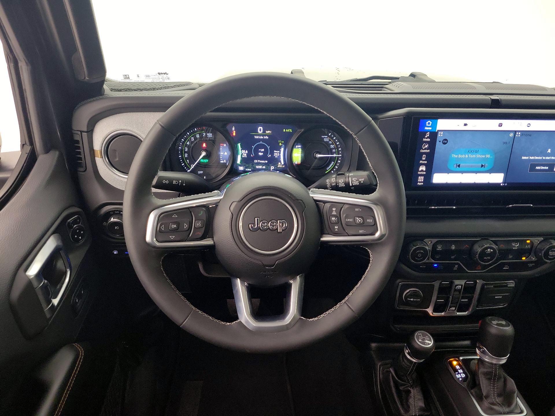 Thumbnail: 2025 Jeep Wrangler - 10