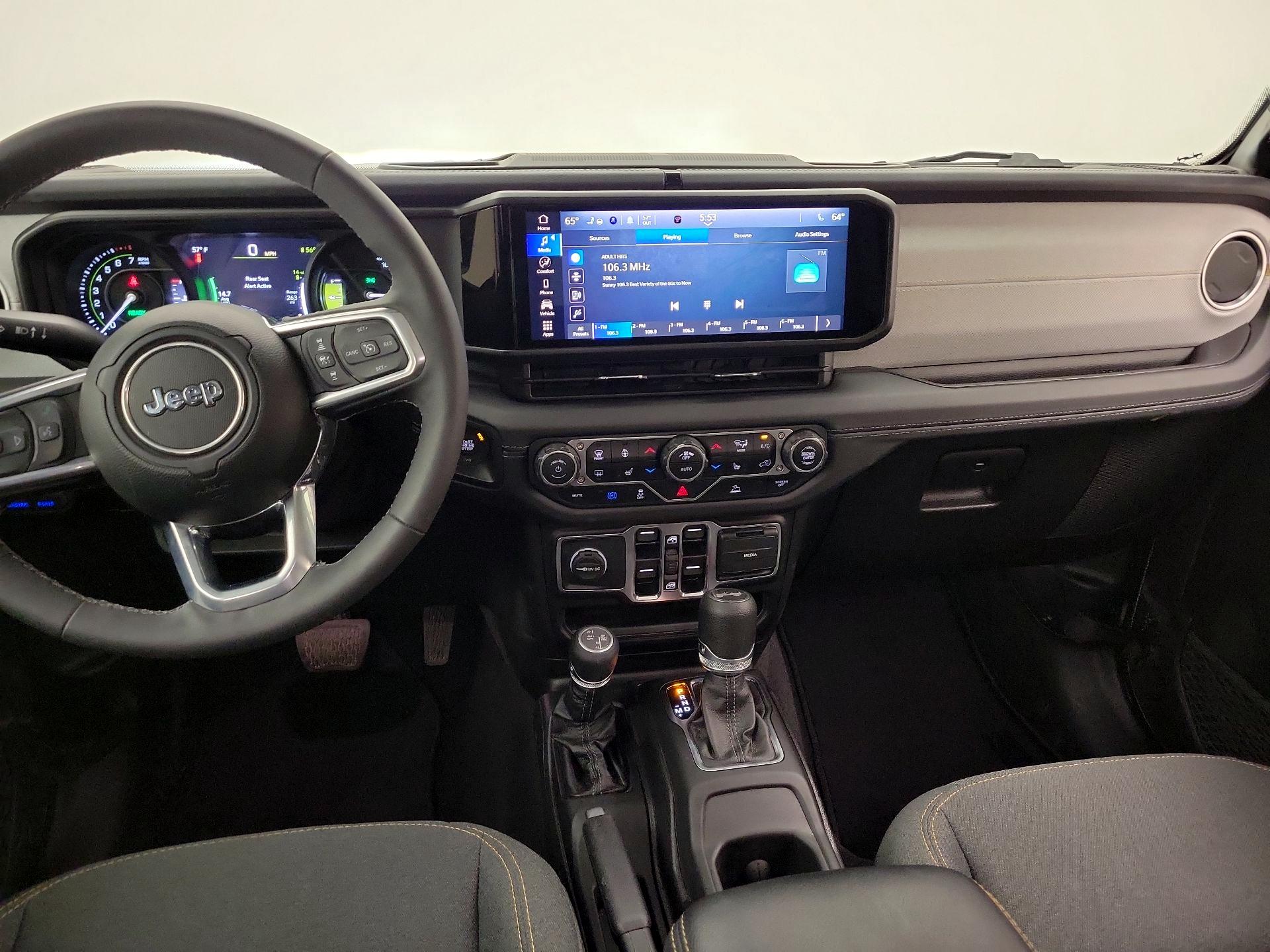 Thumbnail: 2025 Jeep Wrangler - 9