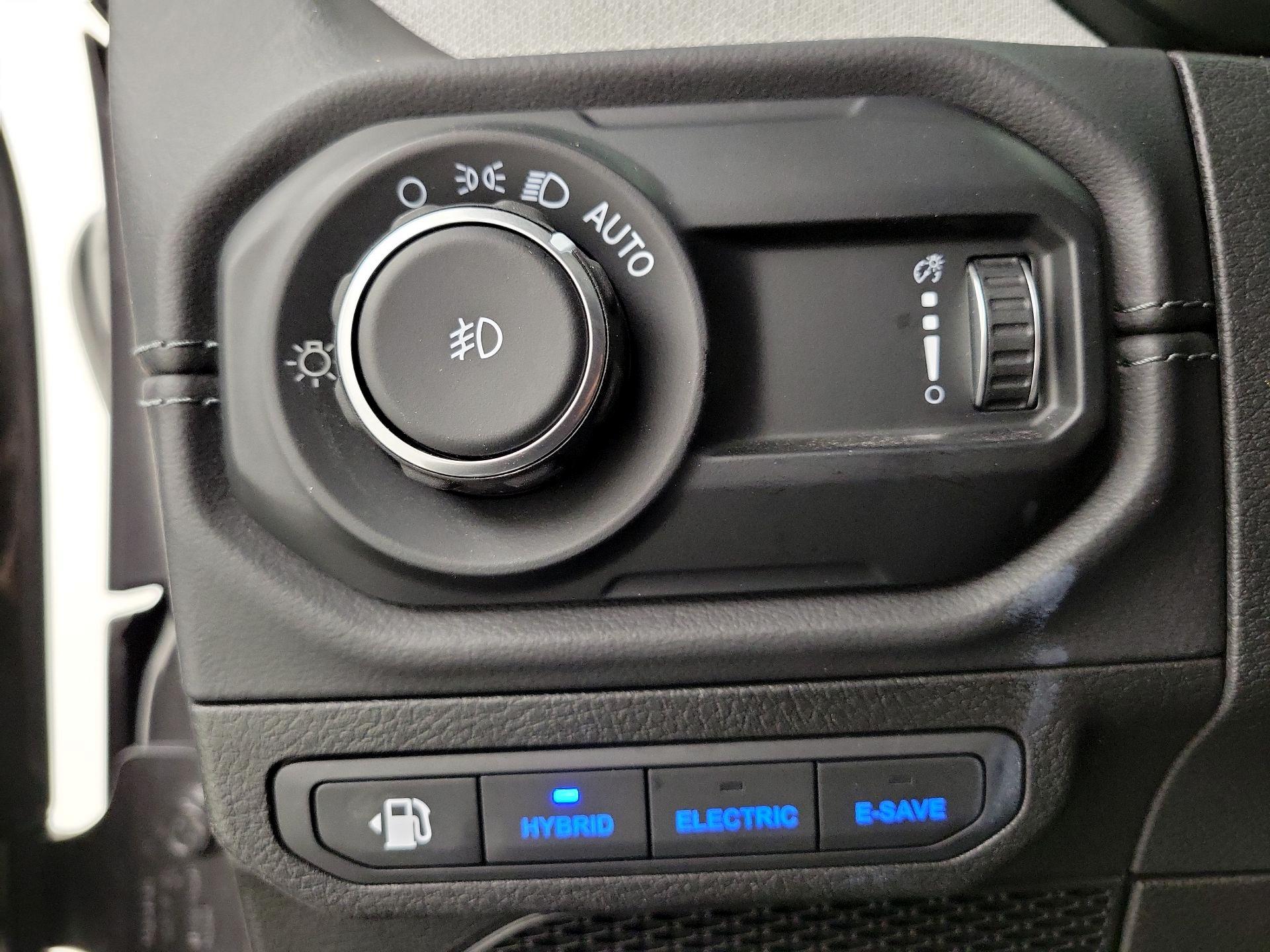 Thumbnail: 2025 Jeep Wrangler - 13