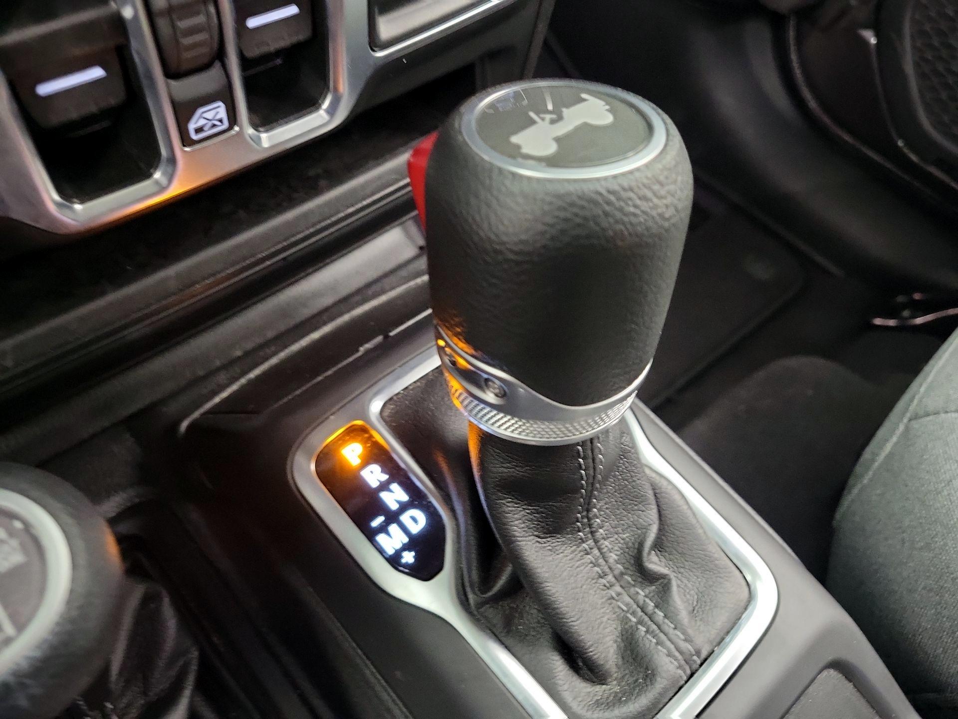 Thumbnail: 2025 Jeep Wrangler - 17
