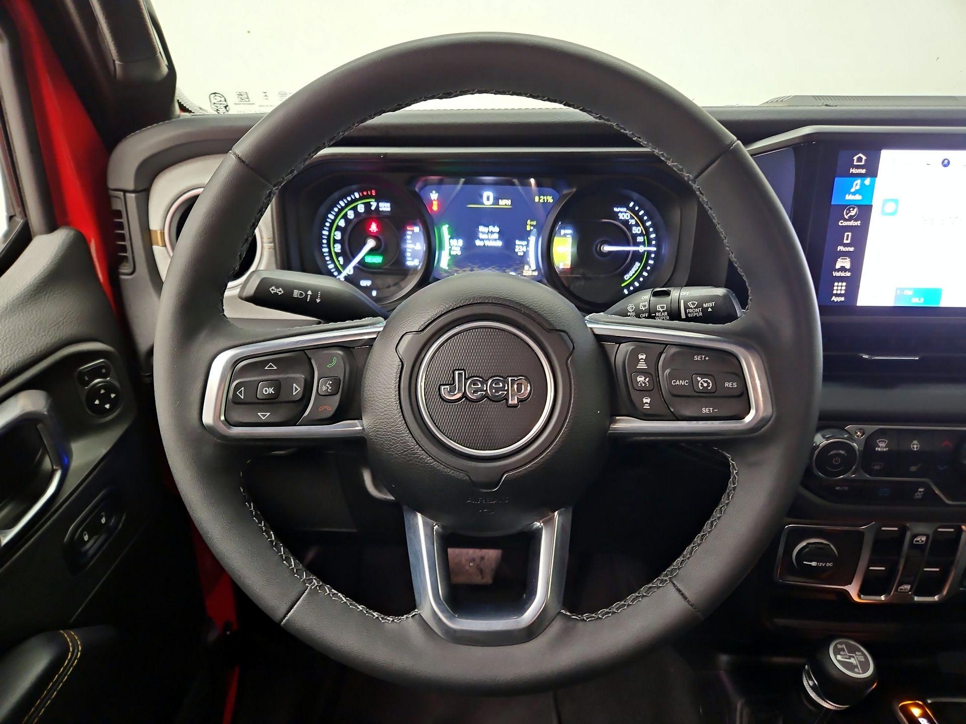 Thumbnail: 2025 Jeep Wrangler - 10
