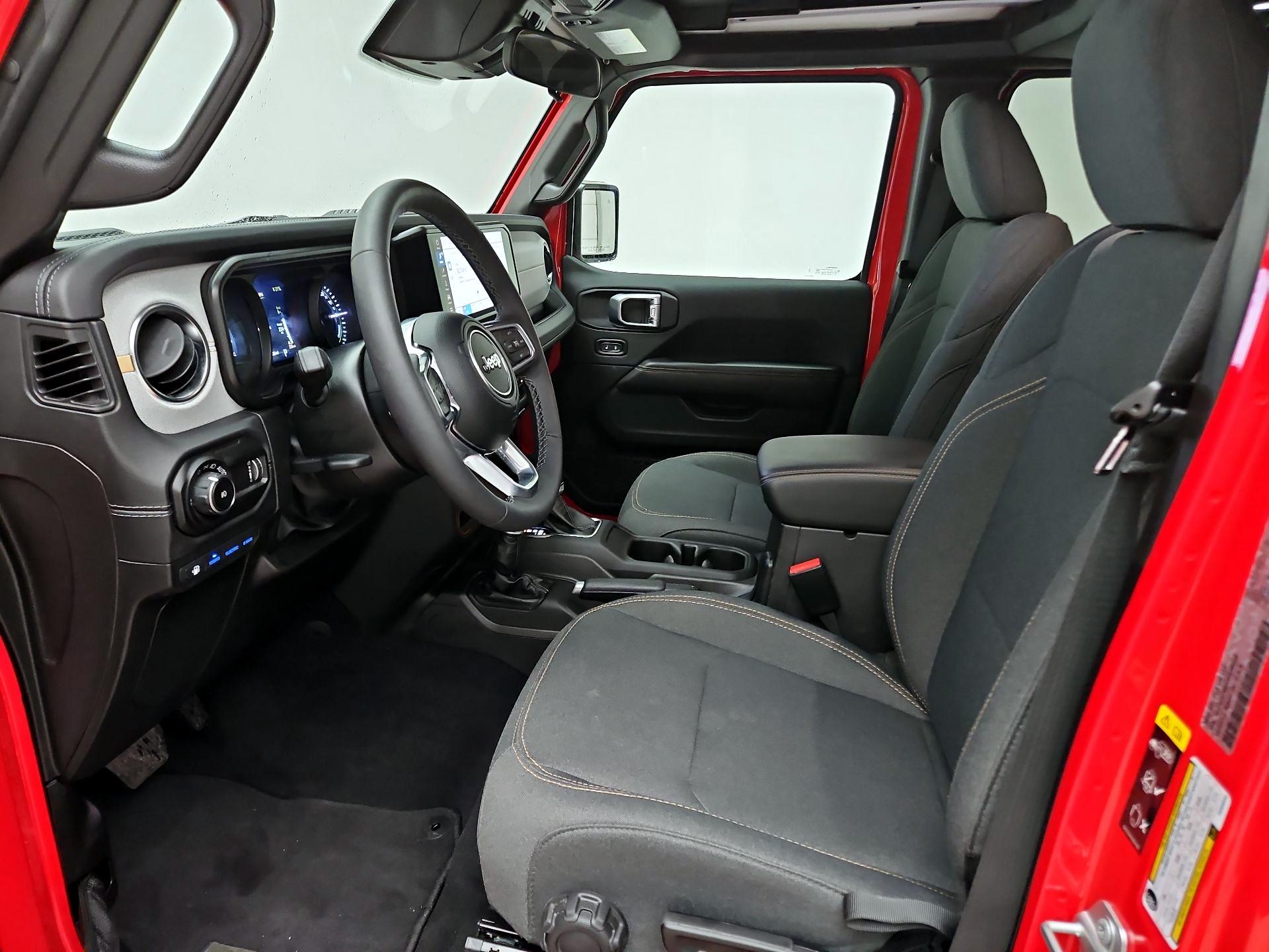 Thumbnail: 2025 Jeep Wrangler - 11