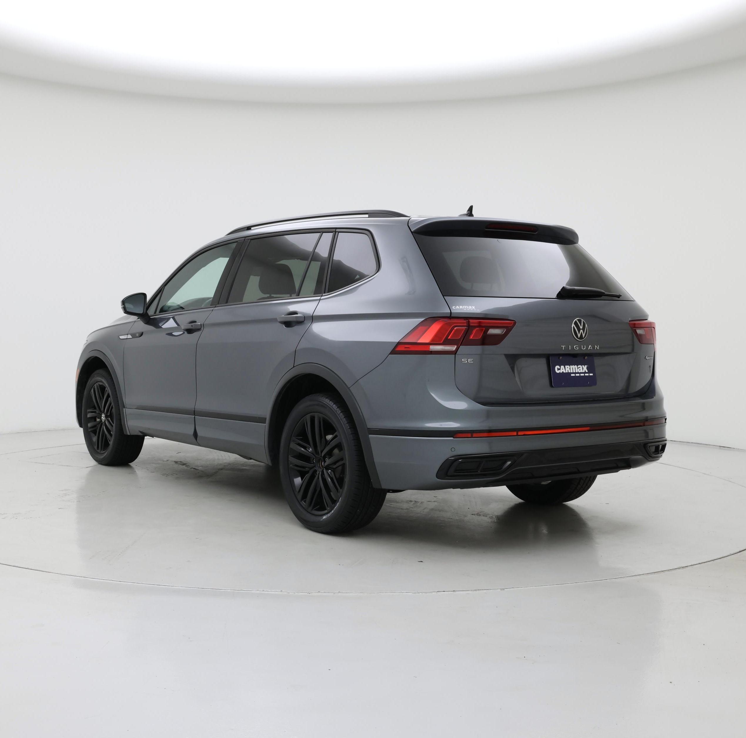 Thumbnail: 2022 Volkswagen Tiguan - 2