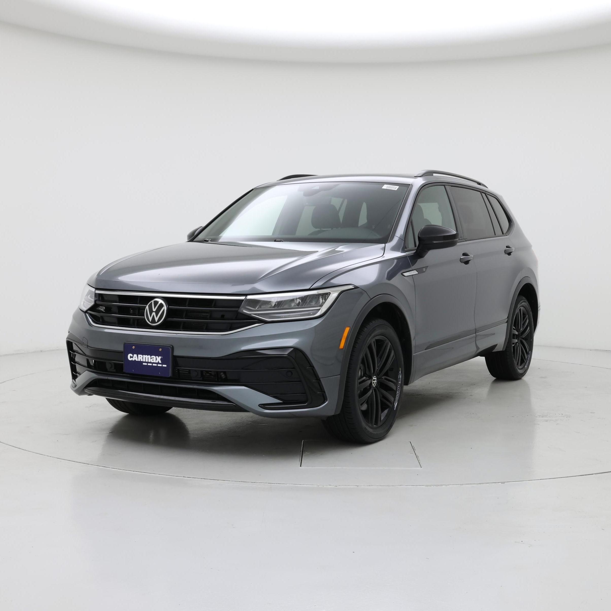 Thumbnail: 2022 Volkswagen Tiguan - 4