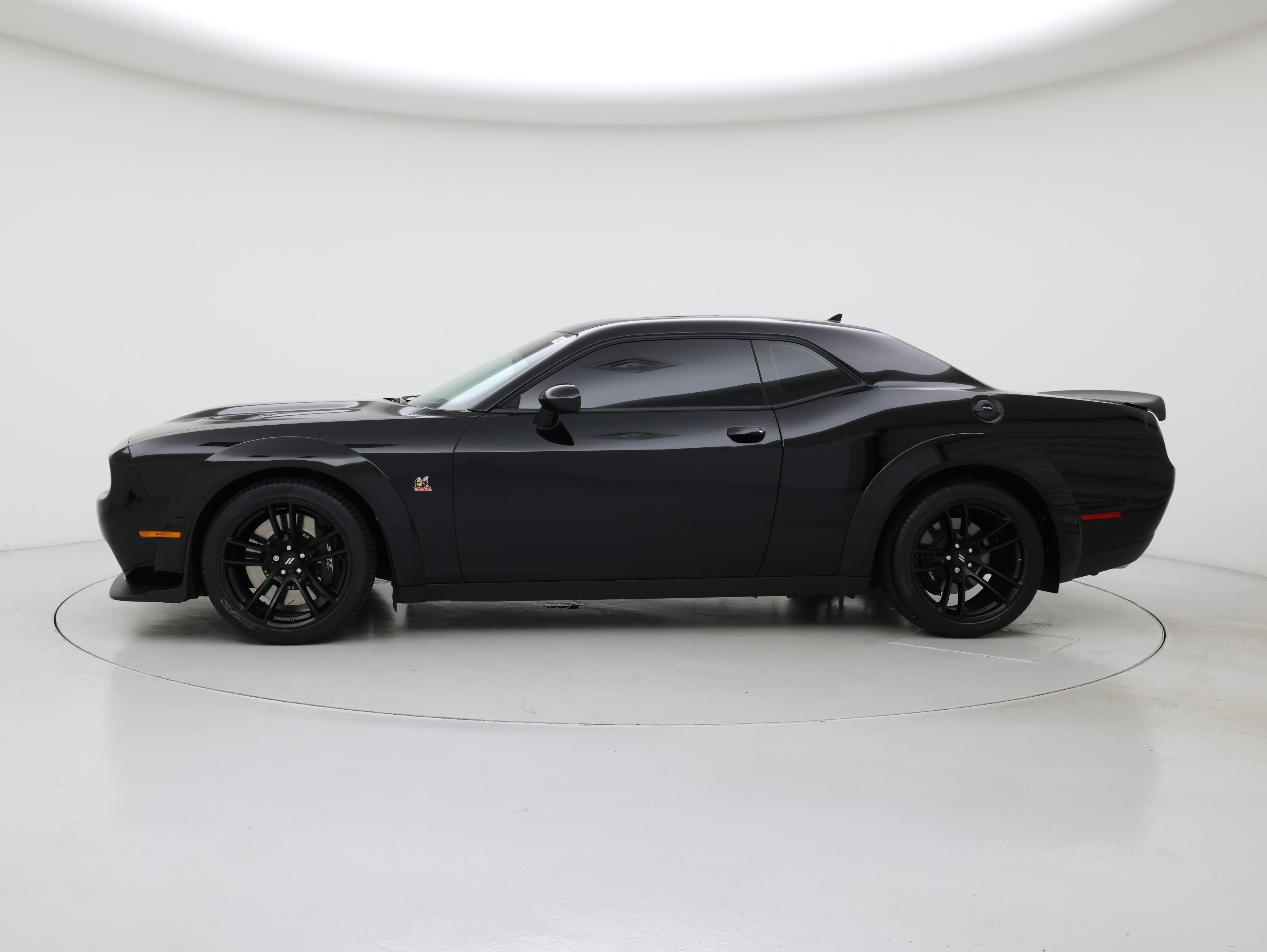 Thumbnail: 2021 Dodge Challenger - 3