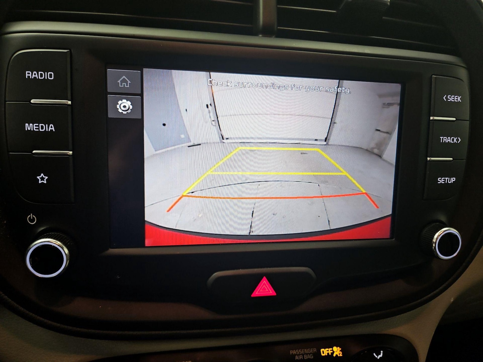 2024 Kia Soul LX - Photo 15