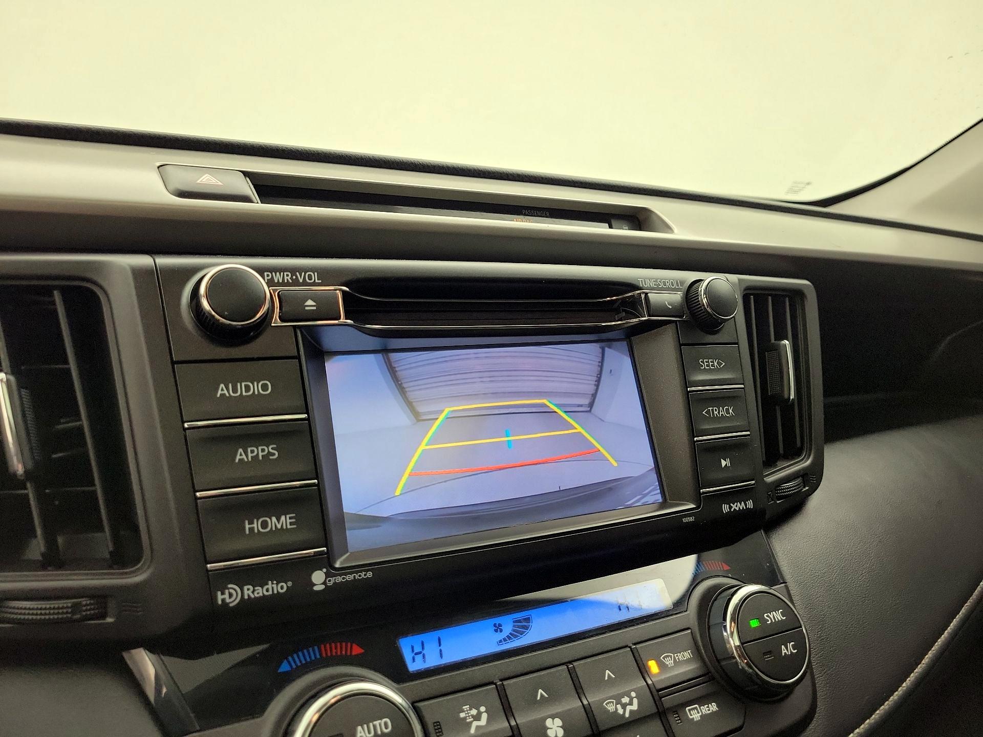 Thumbnail: 2016 Toyota RAV4 - 14