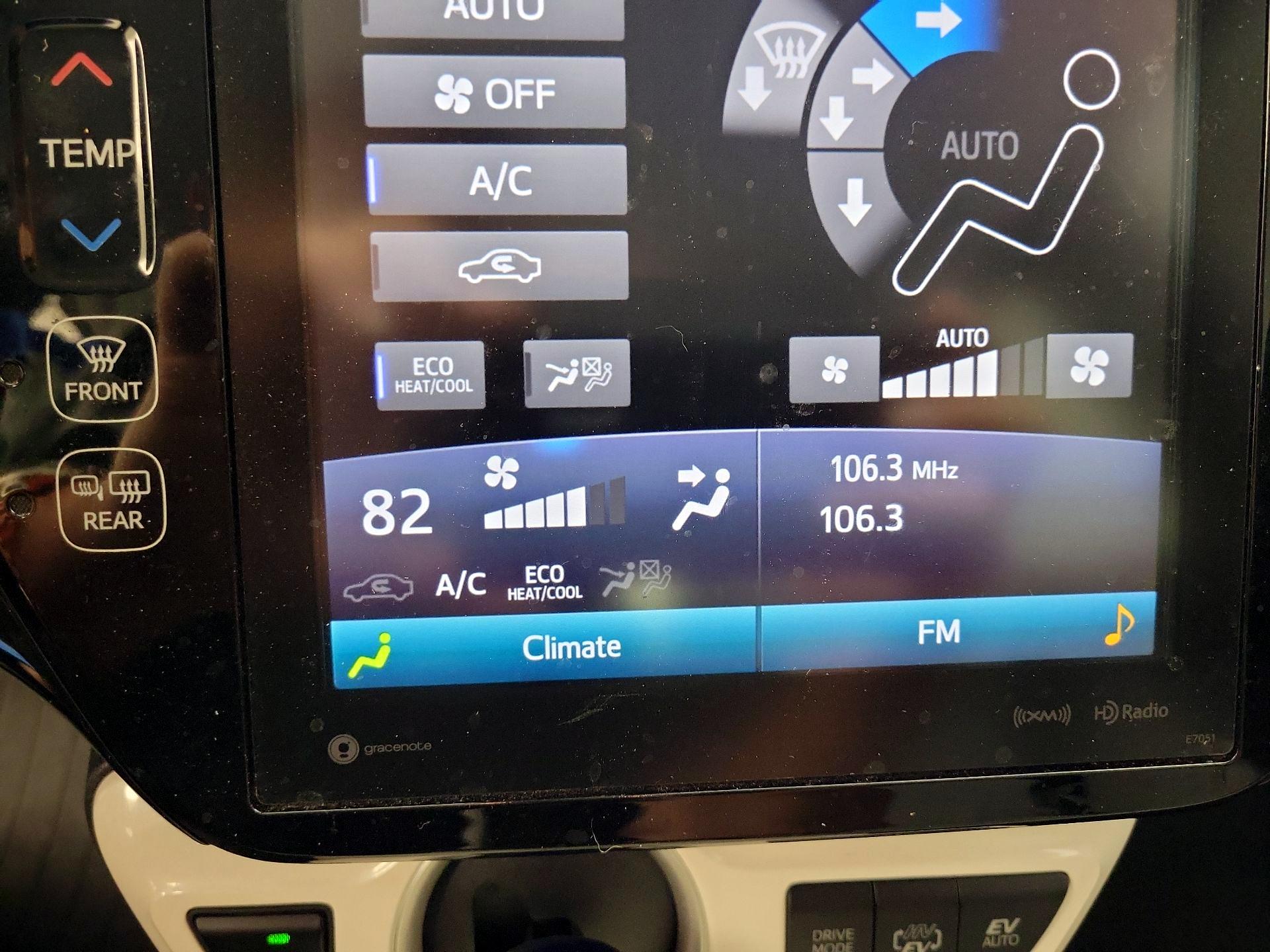 Thumbnail: 2017 Toyota Prius Prime - 17