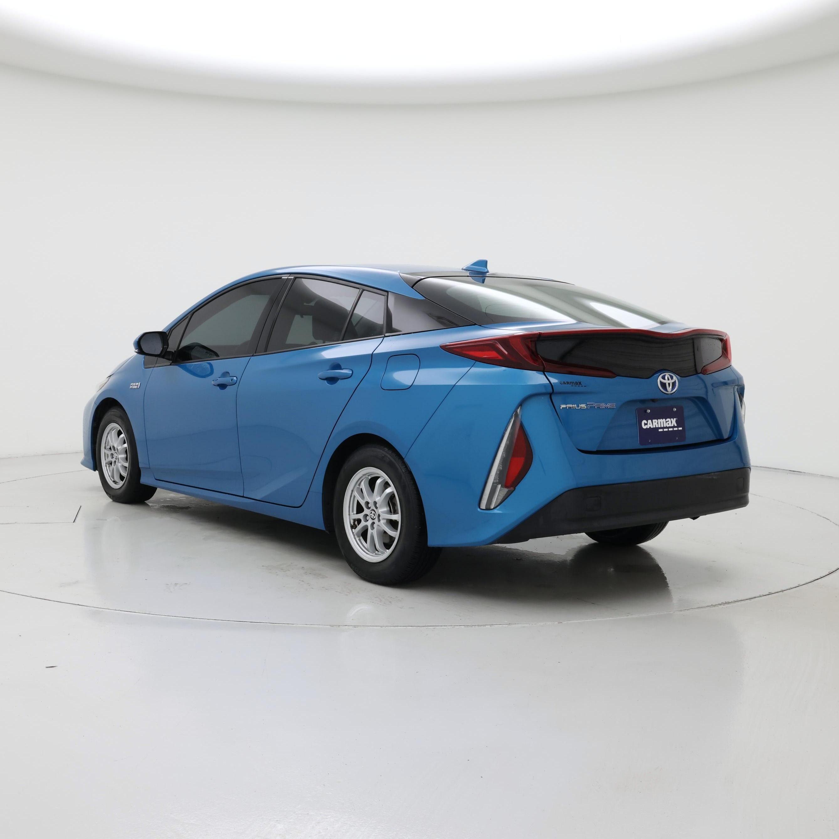 Thumbnail: 2017 Toyota Prius Prime - 2