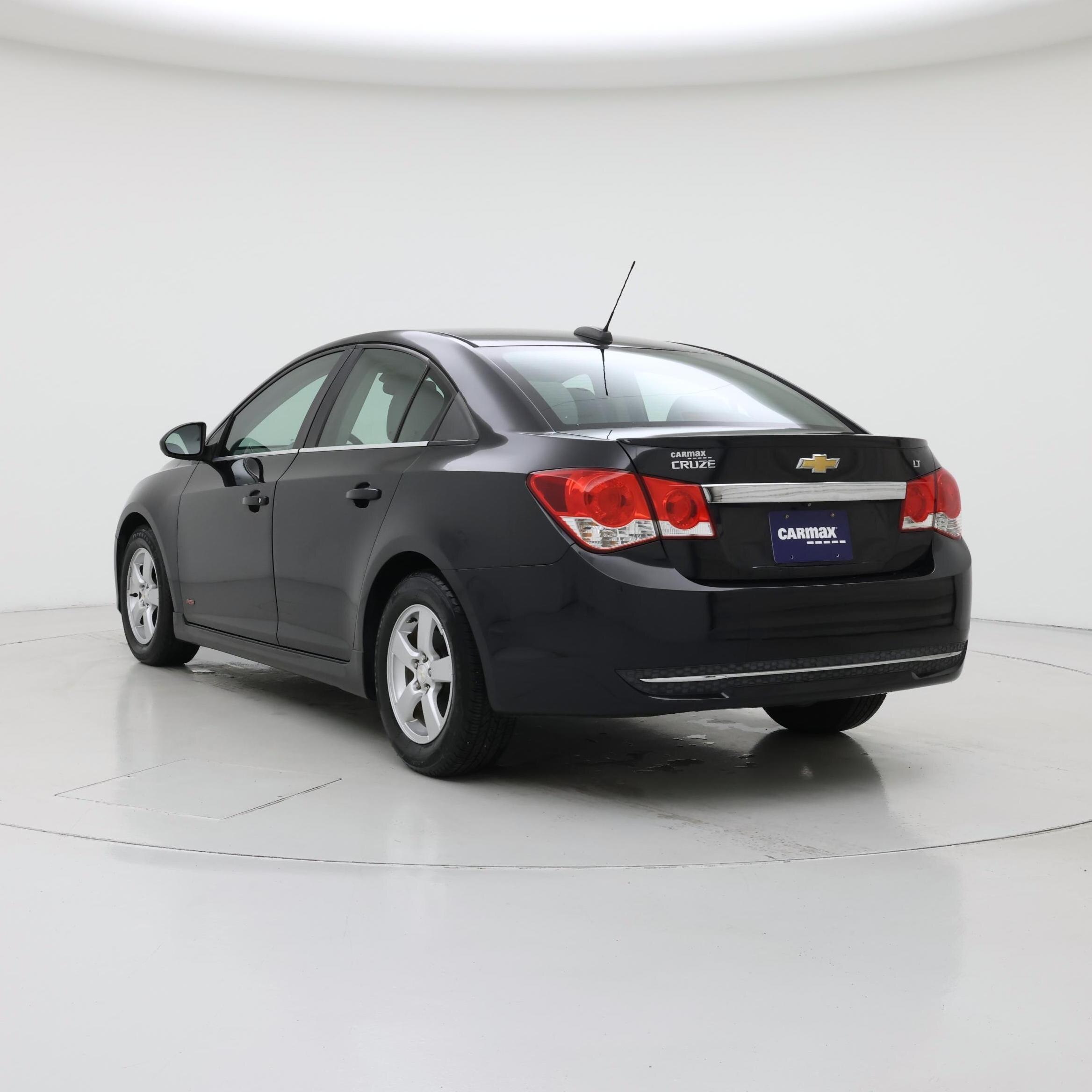 Thumbnail: 2016 Chevrolet Cruze - 2