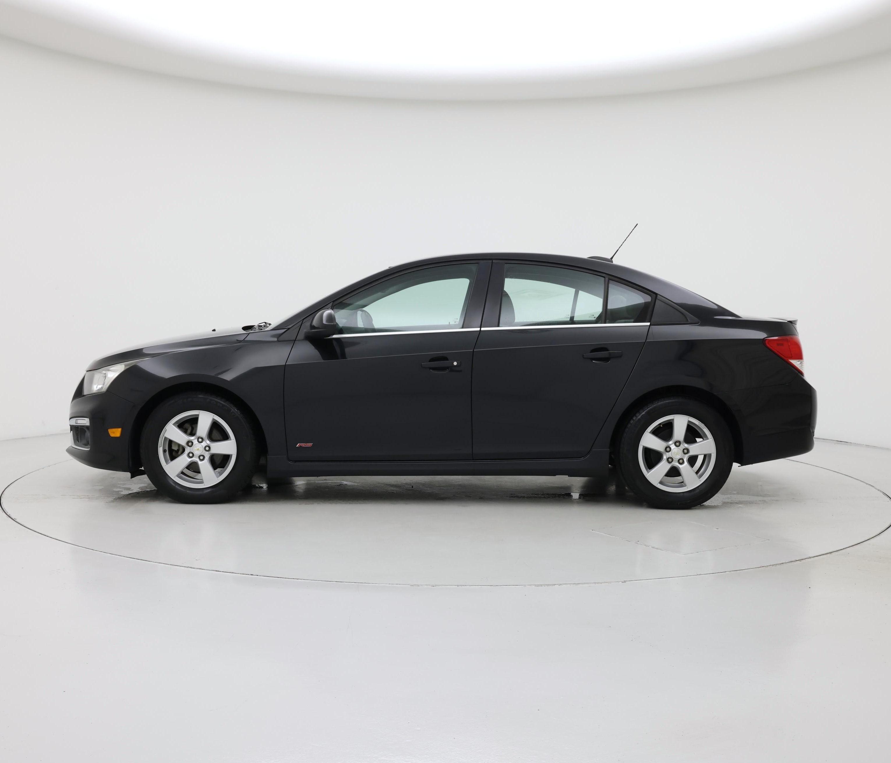 Thumbnail: 2016 Chevrolet Cruze - 3