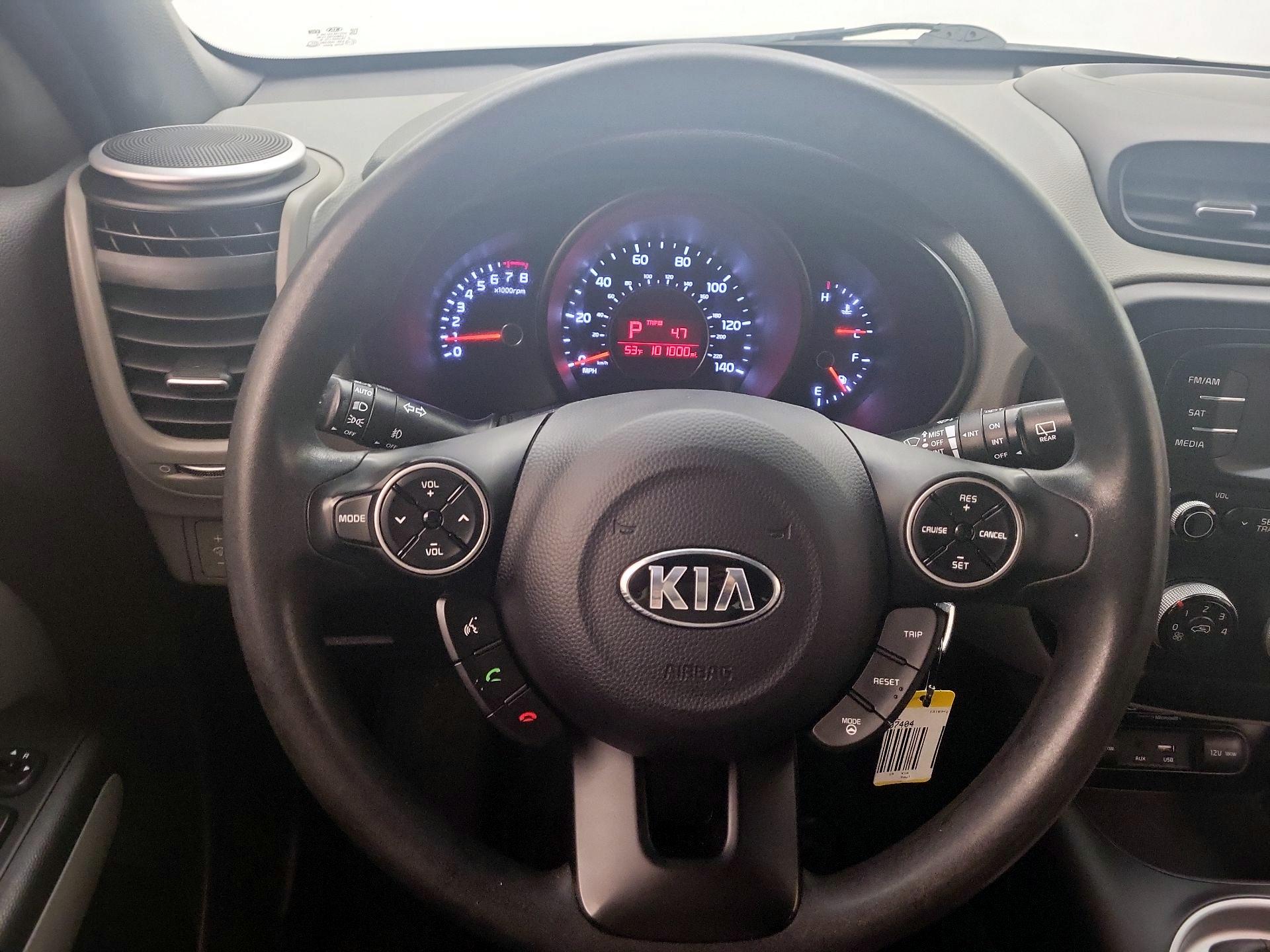 Thumbnail: 2015 Kia Soul - 10