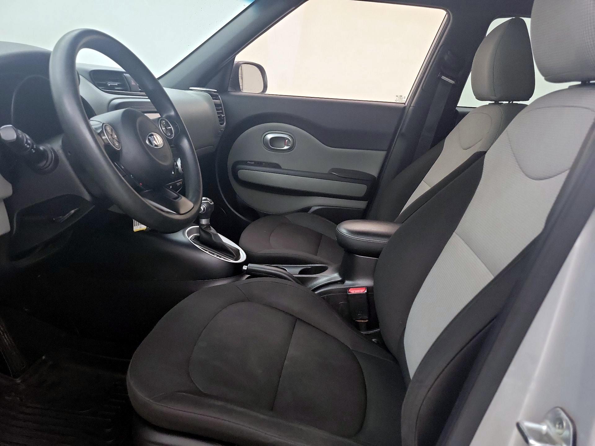 Thumbnail: 2015 Kia Soul - 11