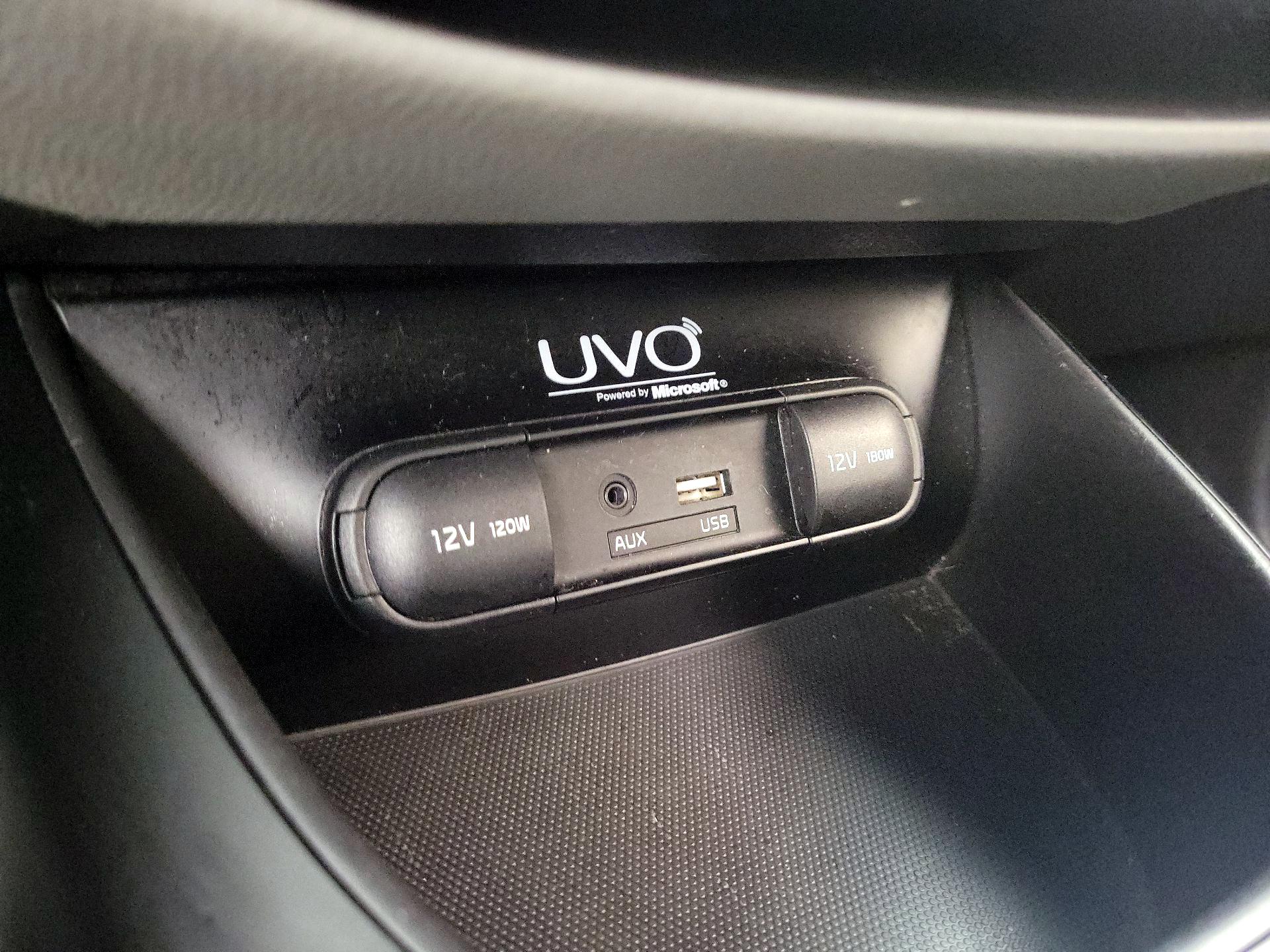 Thumbnail: 2015 Kia Soul - 18