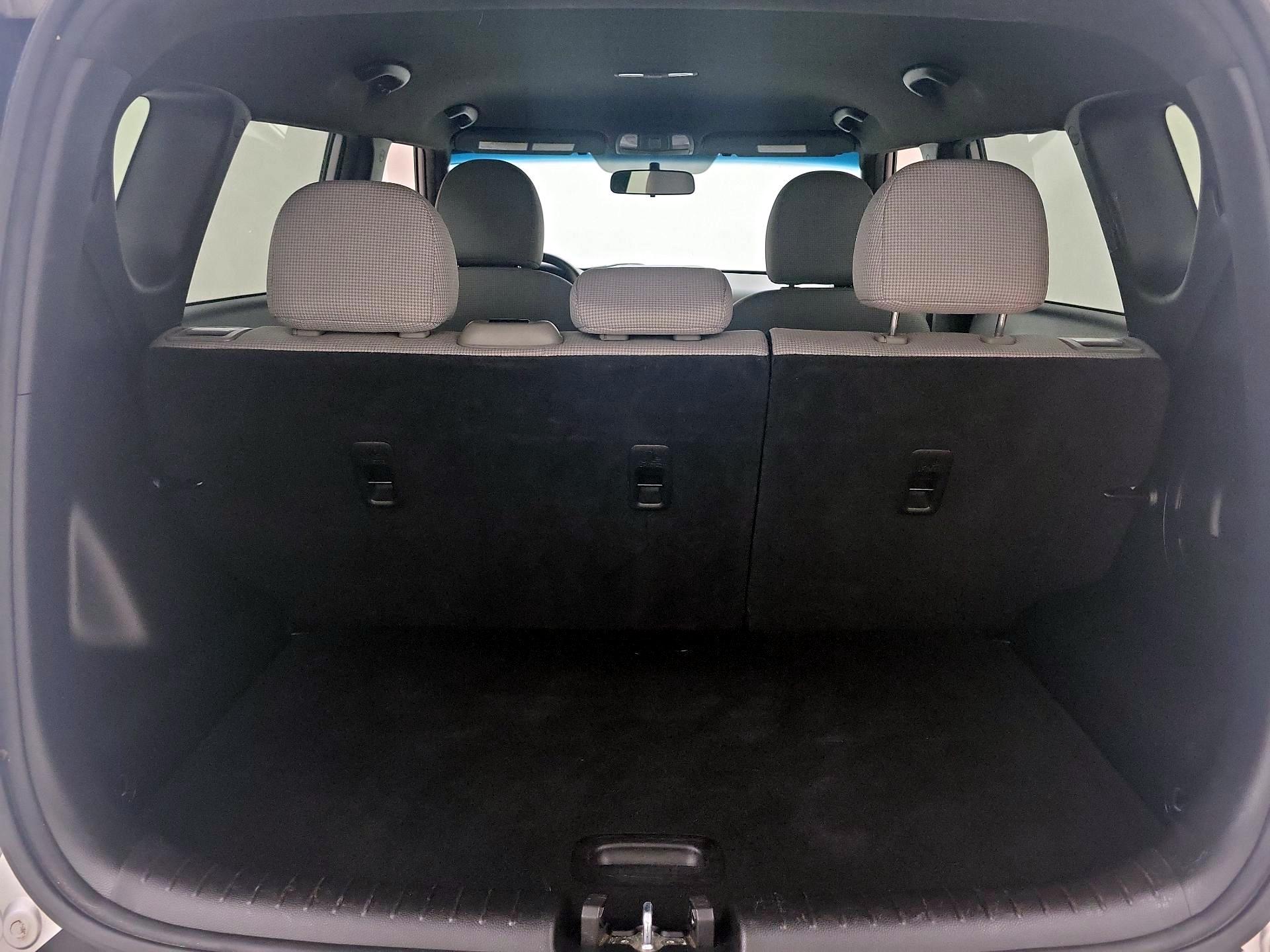Thumbnail: 2015 Kia Soul - 20