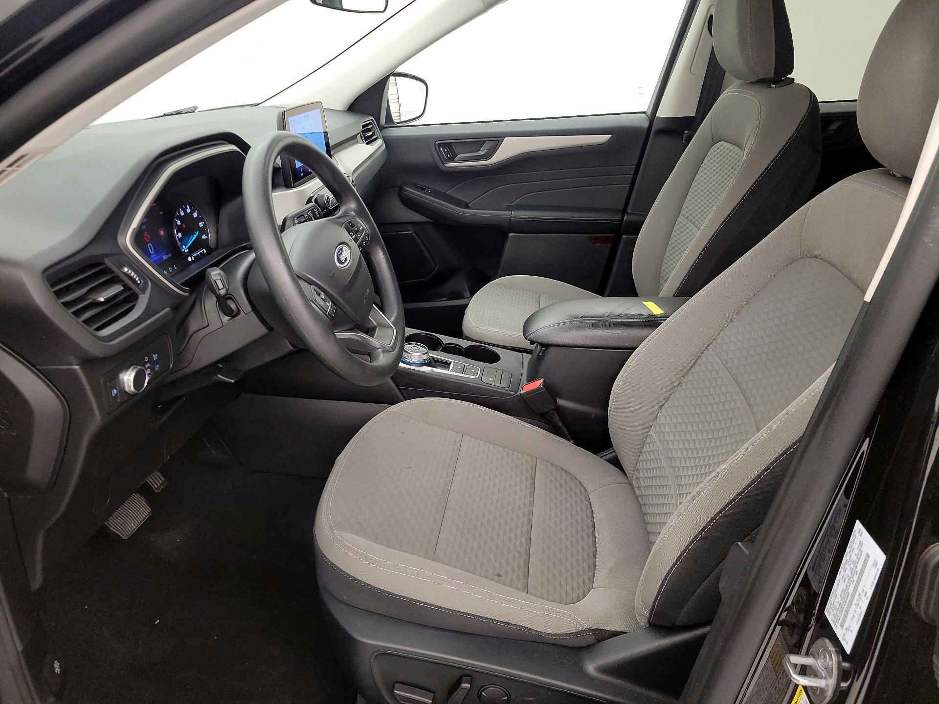 Thumbnail: 2022 Ford Escape - 11