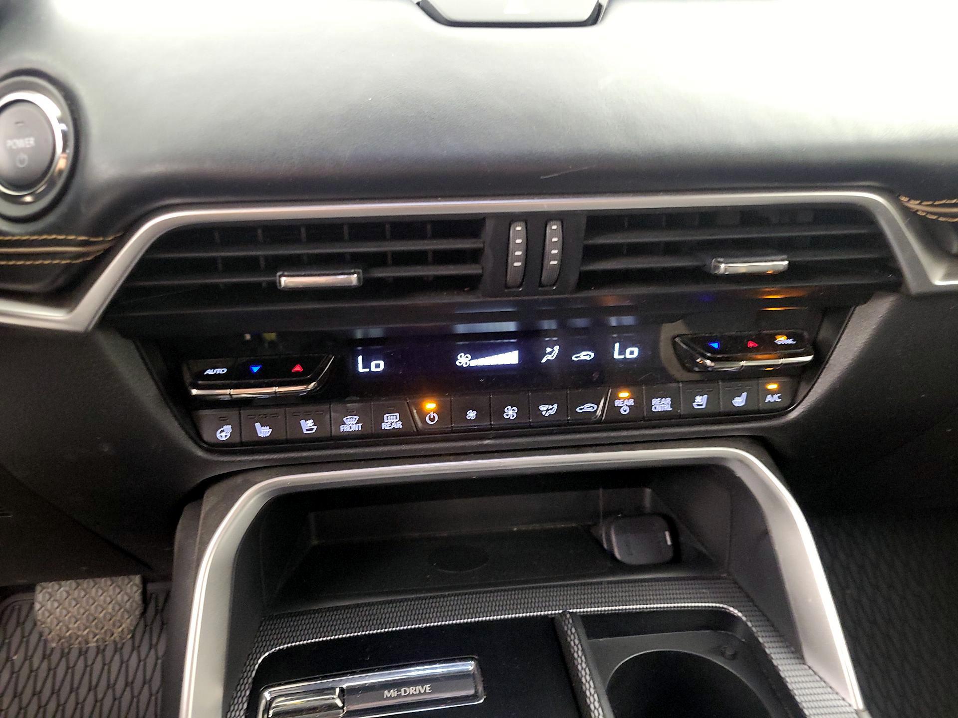 Thumbnail: 2024 Mazda CX-90 - 17
