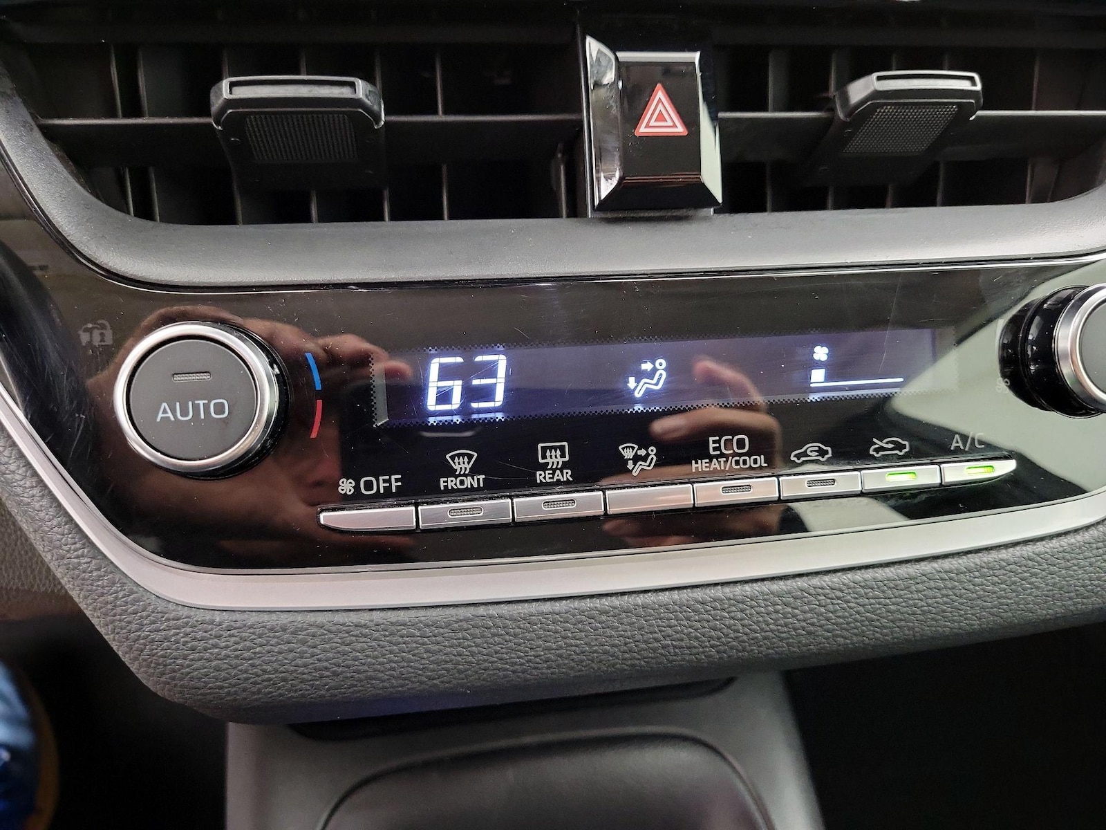 2024 Honda Accord Hybrid EX-L - Photo 17